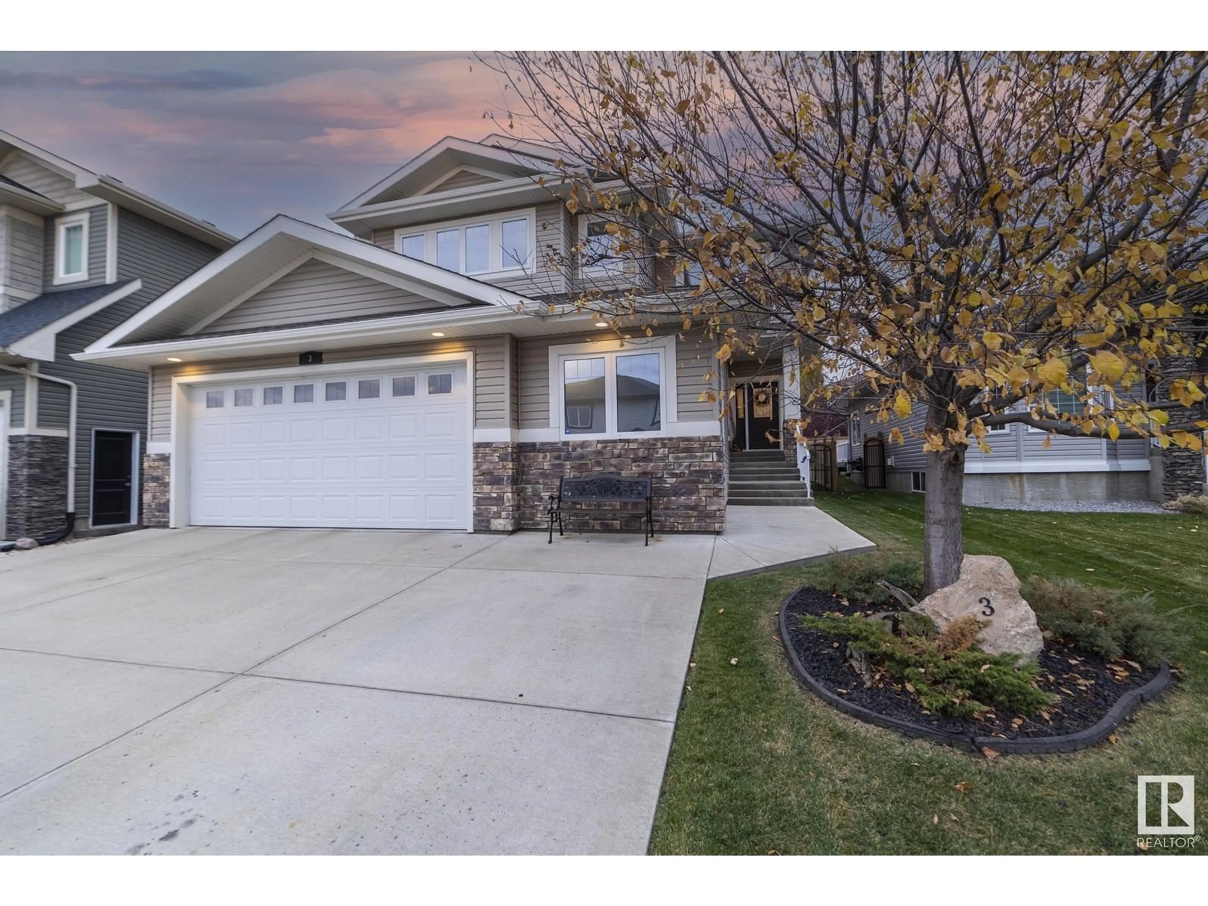 Frontside or backside of a home, the street view for 3 WESTLIN DR, Leduc Alberta T9E0N8