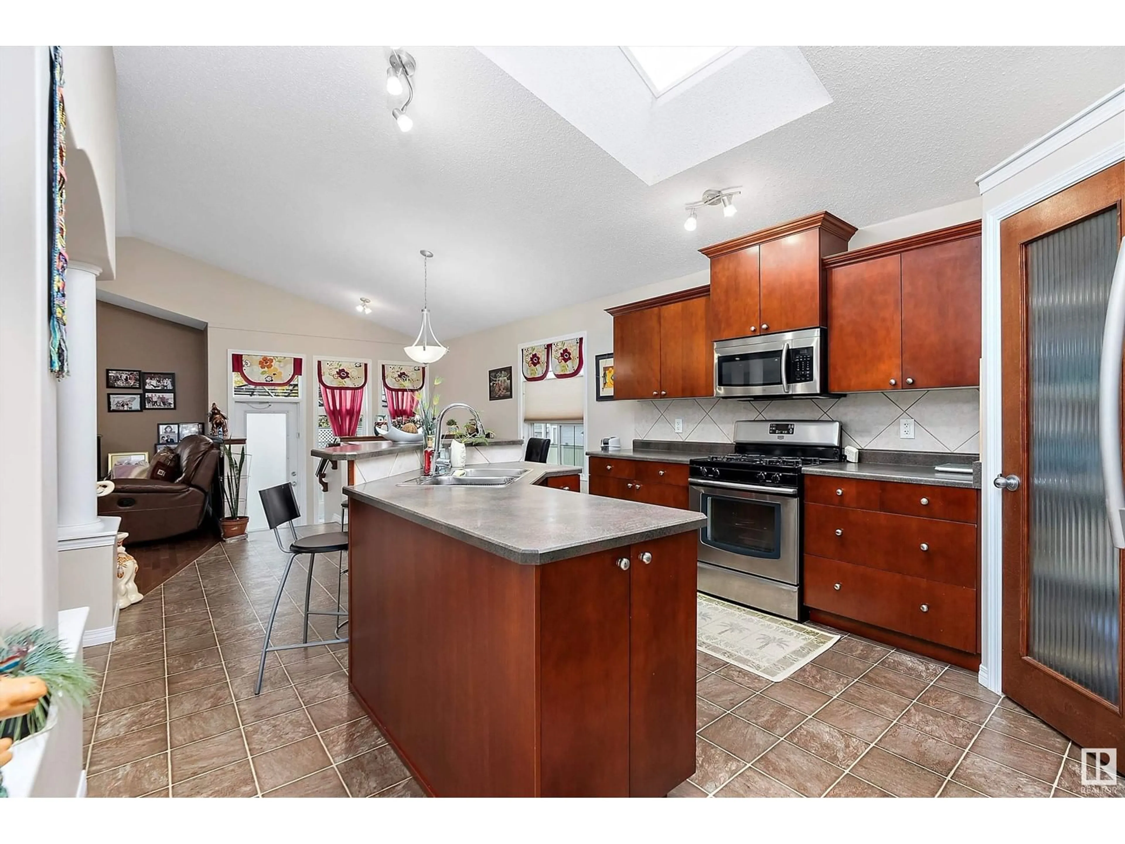 Open concept kitchen for 9103 206 ST NW, Edmonton Alberta T5T0W9