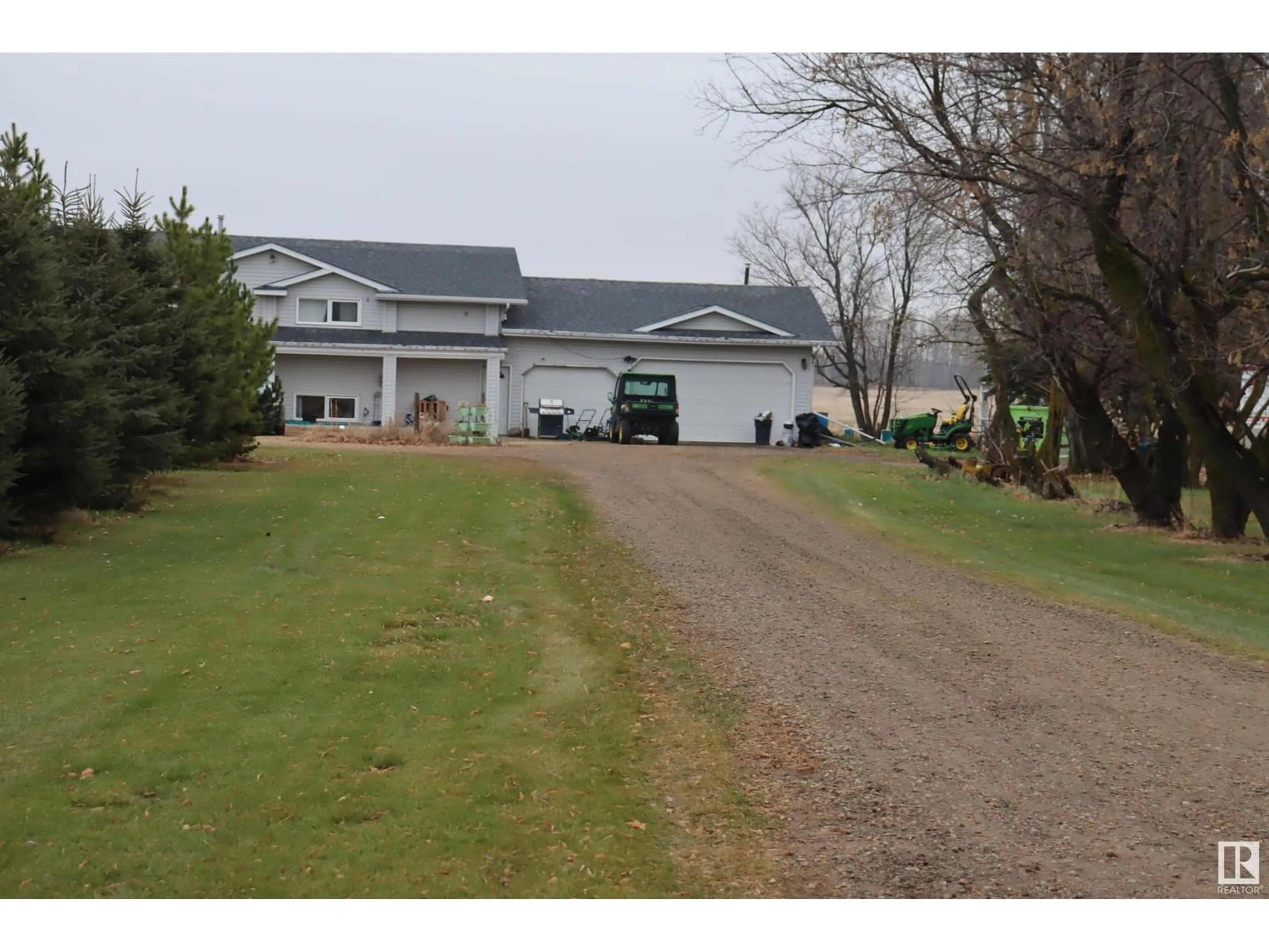 Frontside or backside of a home, the street view for 471019 Rge Rd 250, Rural Wetaskiwin County Alberta T9A1W8