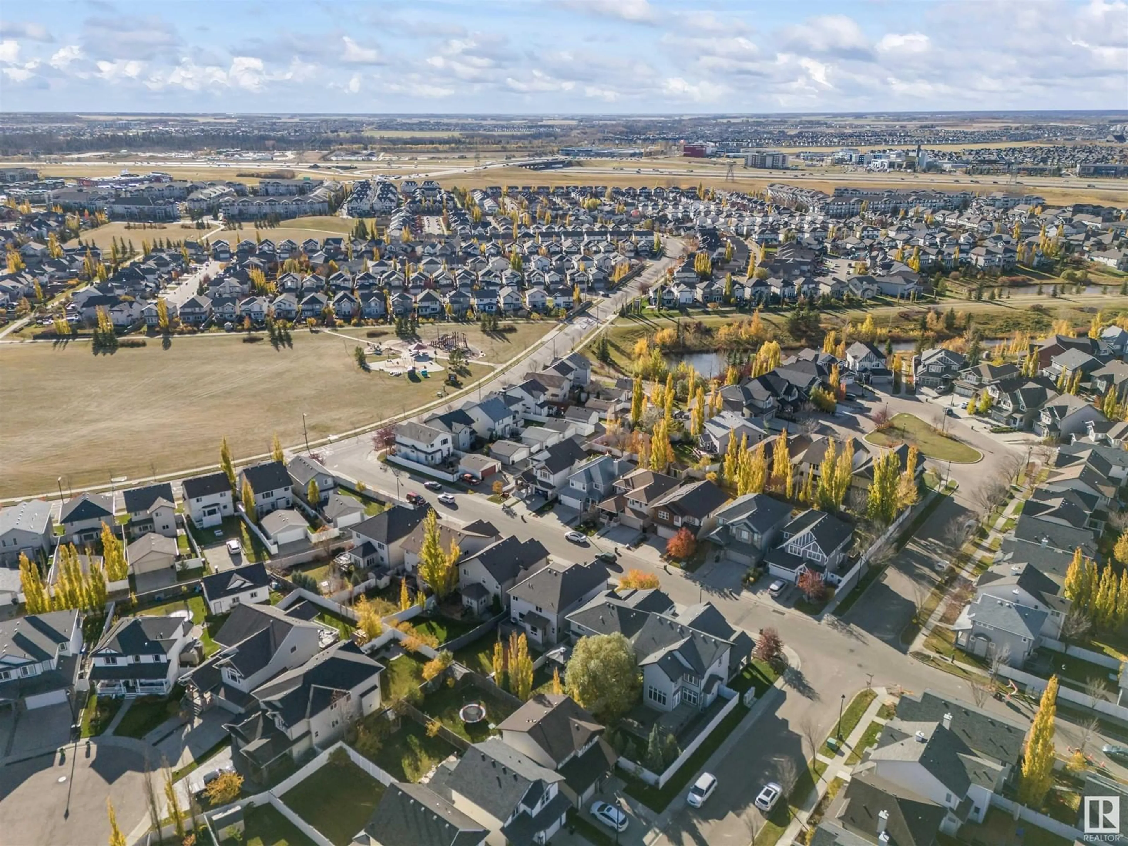 A pic from exterior of the house or condo, the street view for 6011 STINSON RD NW, Edmonton Alberta T6R0K3