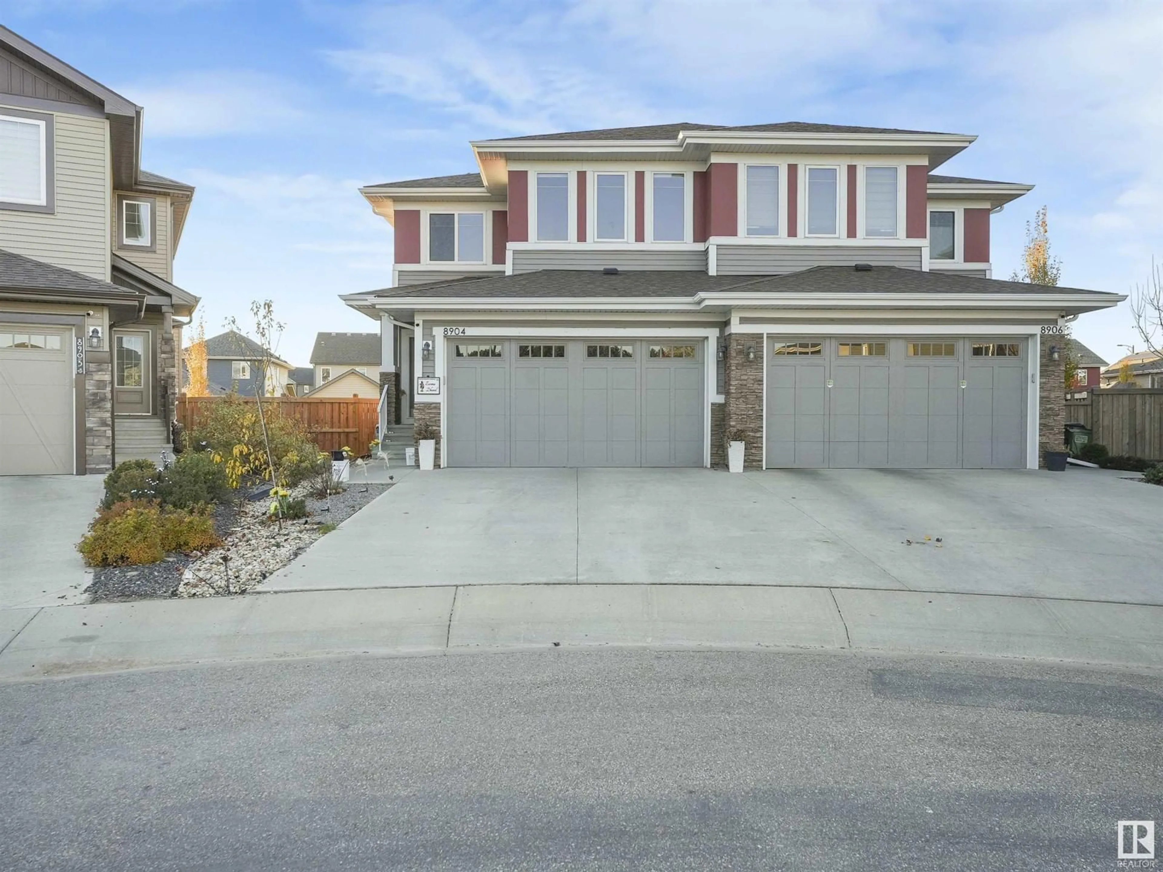 Frontside or backside of a home, the street view for 8904 217 ST NW, Edmonton Alberta T5T7C4