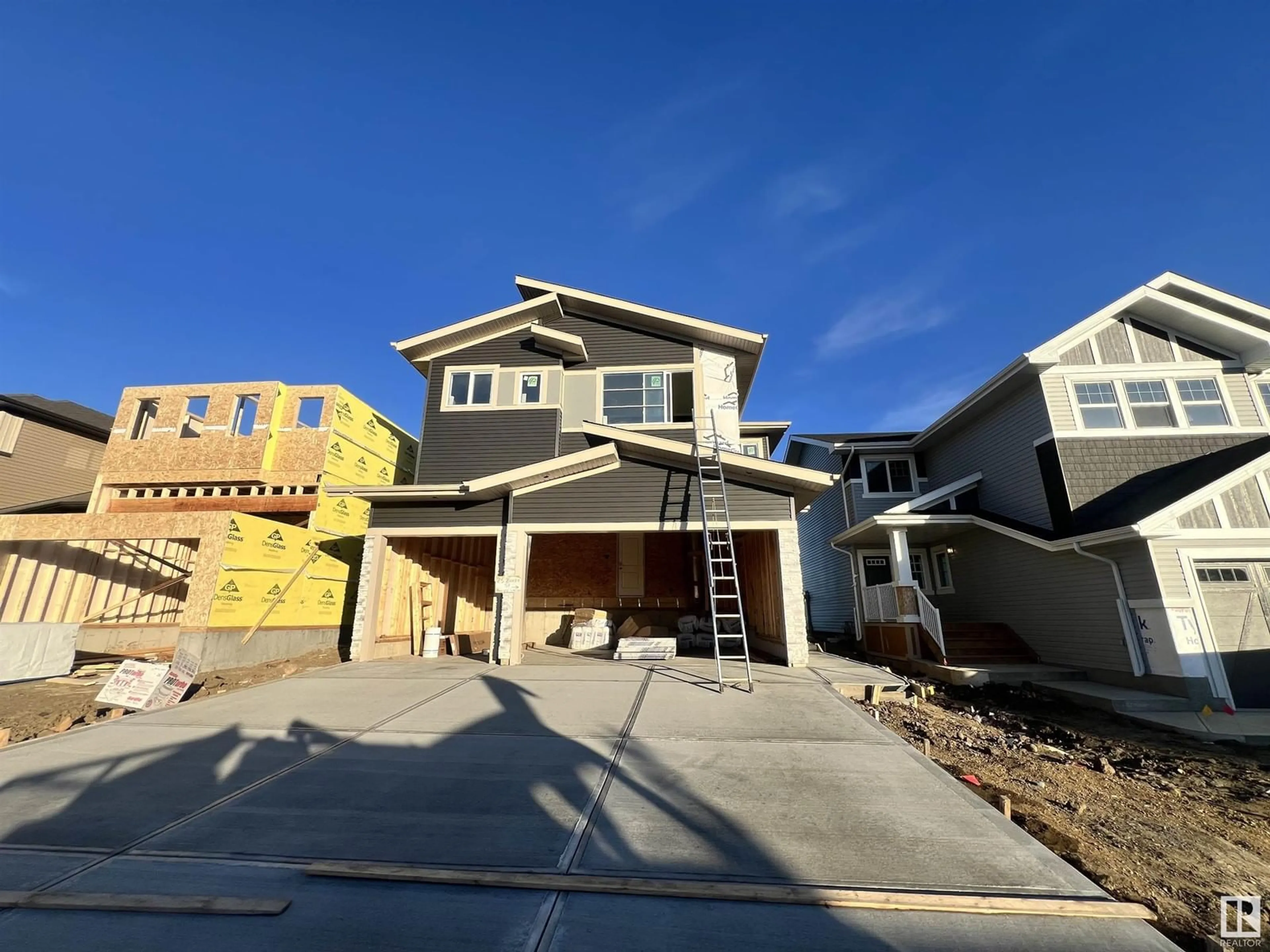 Frontside or backside of a home, the street view for 25 BAKER ST, Ardrossan Alberta T8E0B6