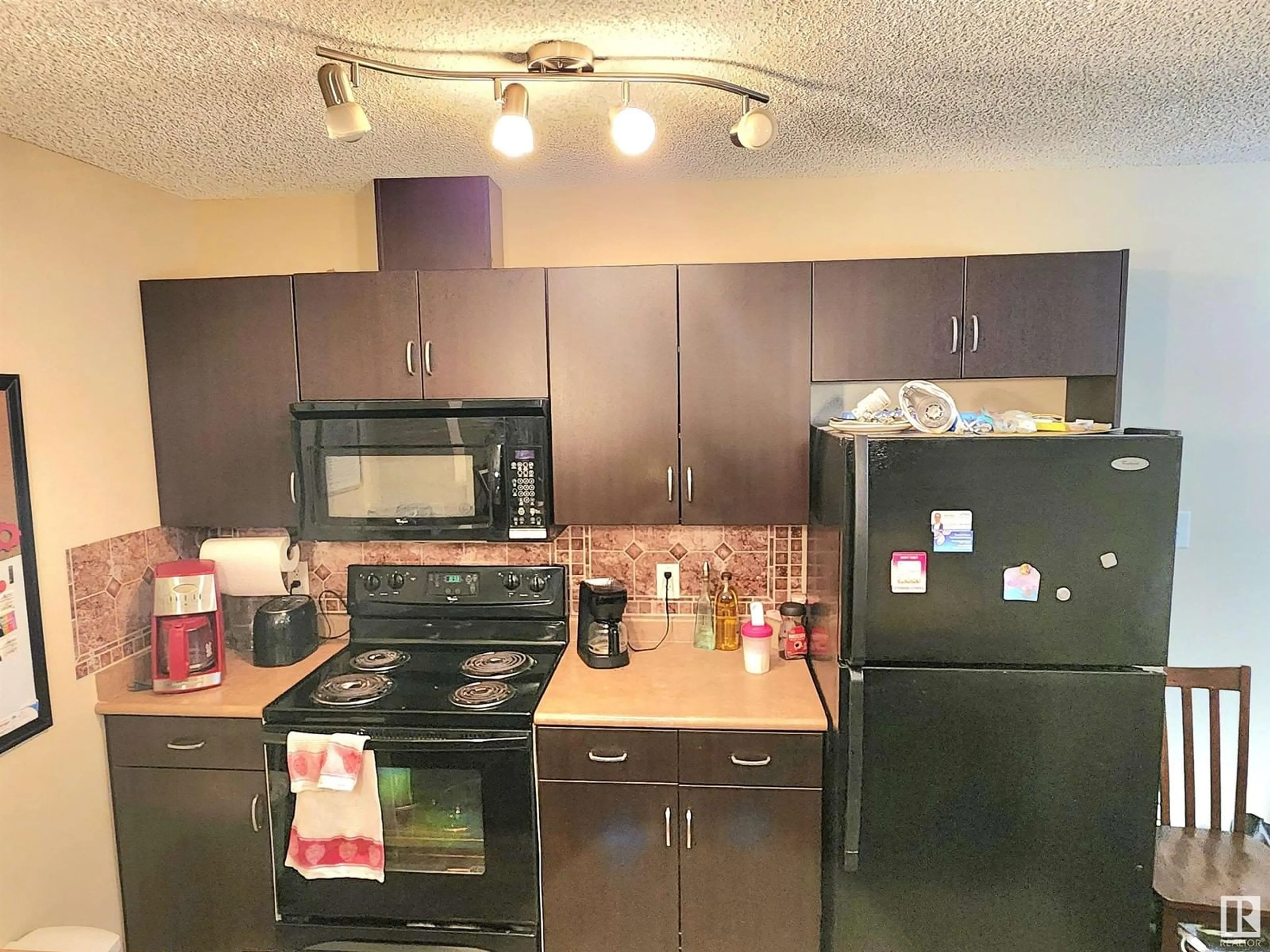 Standard kitchen for #138 1180 HYNDMAN RD NW, Edmonton Alberta T5A0P8