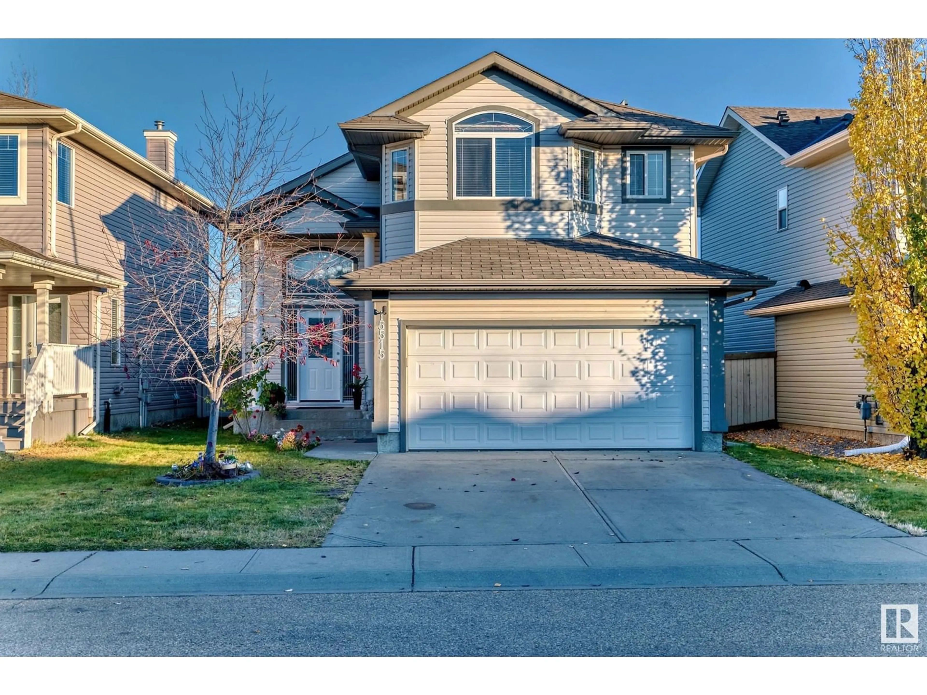 Frontside or backside of a home, the street view for 15515 47 ST NW, Edmonton Alberta T5Y3L8