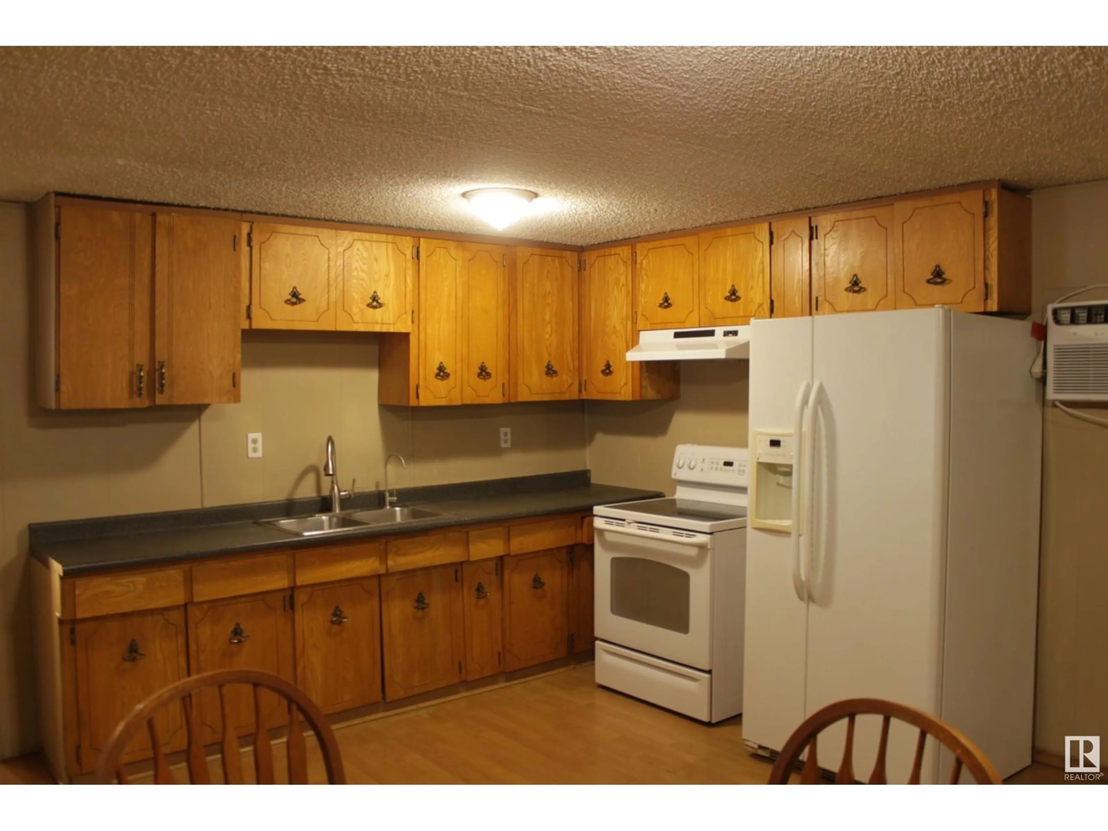 Standard kitchen, unknown floor, cottage for #14 5403 52A St, Tofield Alberta T0B4J0