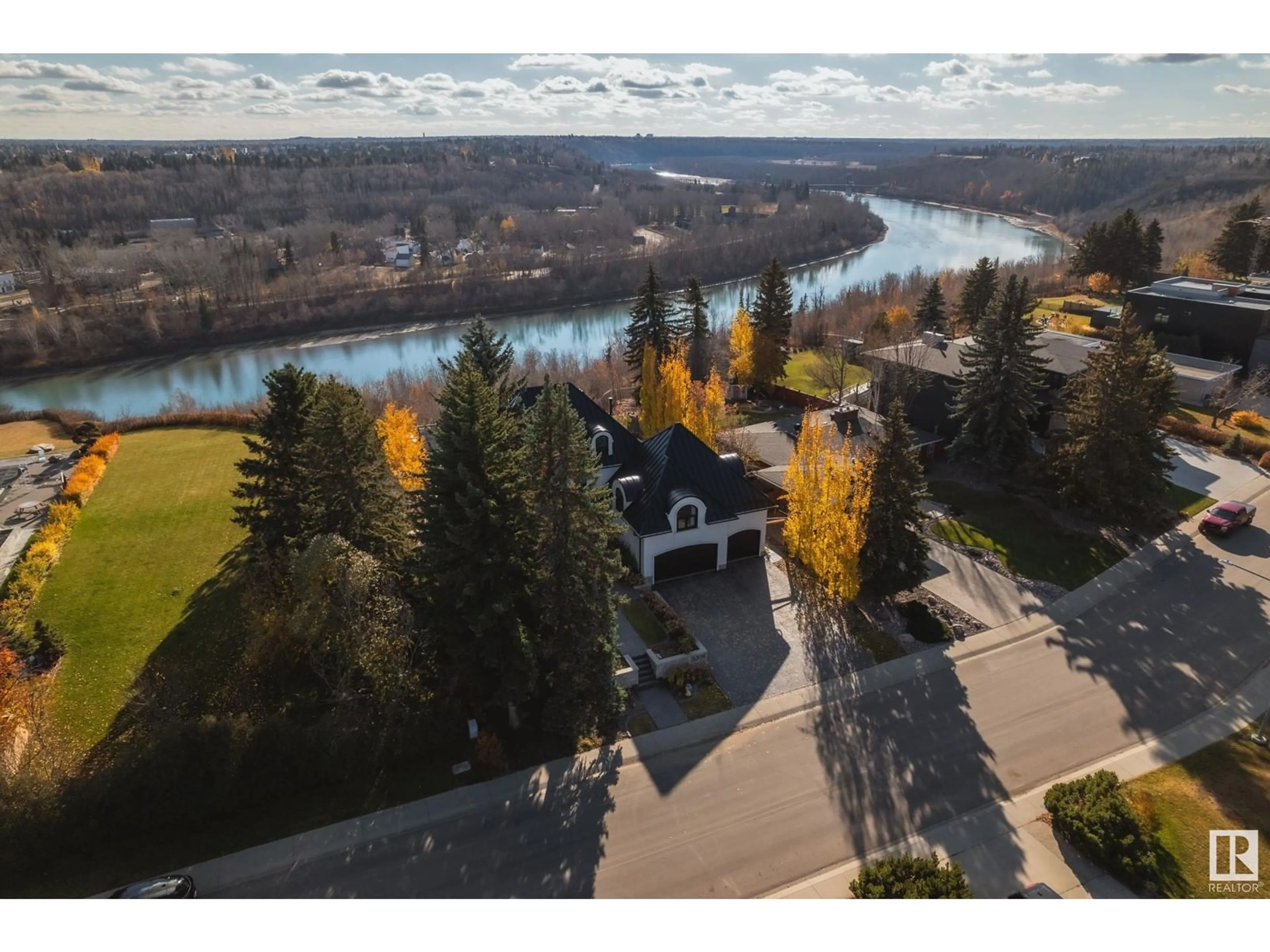 A pic from exterior of the house or condo, the view of lake or river for 15309 RIO TERRACE DR NW, Edmonton Alberta T5R5M6