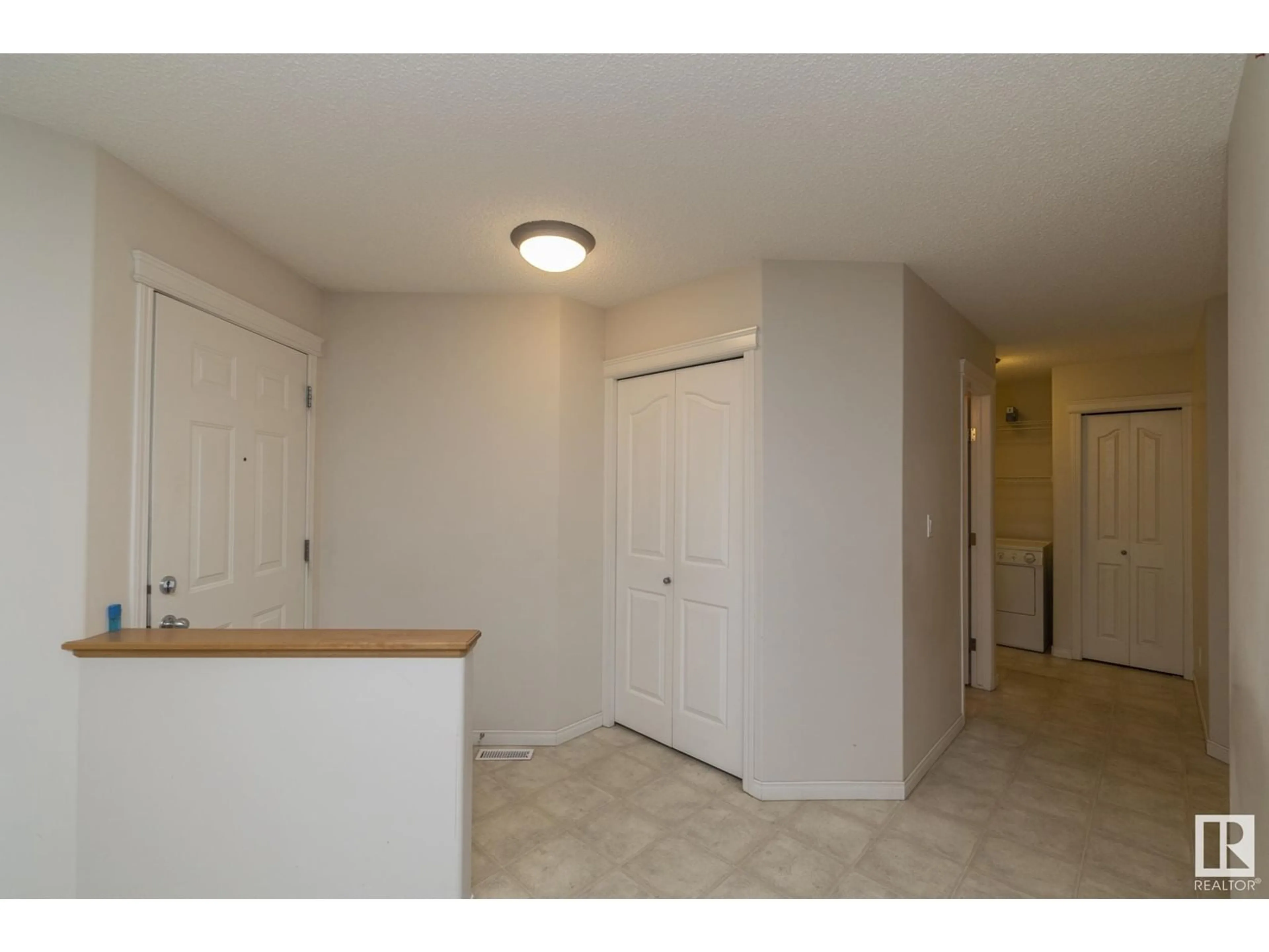 A pic of a room, unknown floor for 1026 Rutherford PL SW, Edmonton Alberta T6W1J5