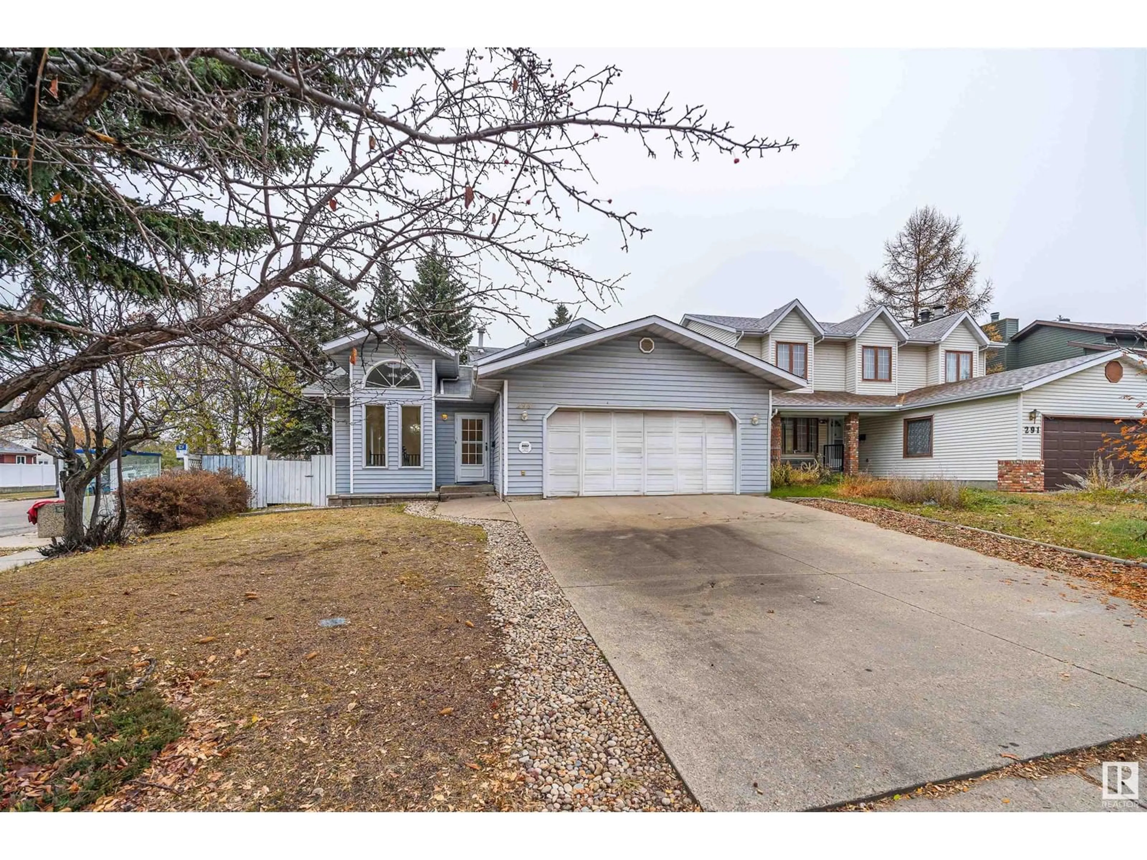 Frontside or backside of a home, the street view for 295 GARIEPY CR NW, Edmonton Alberta T6M1G3