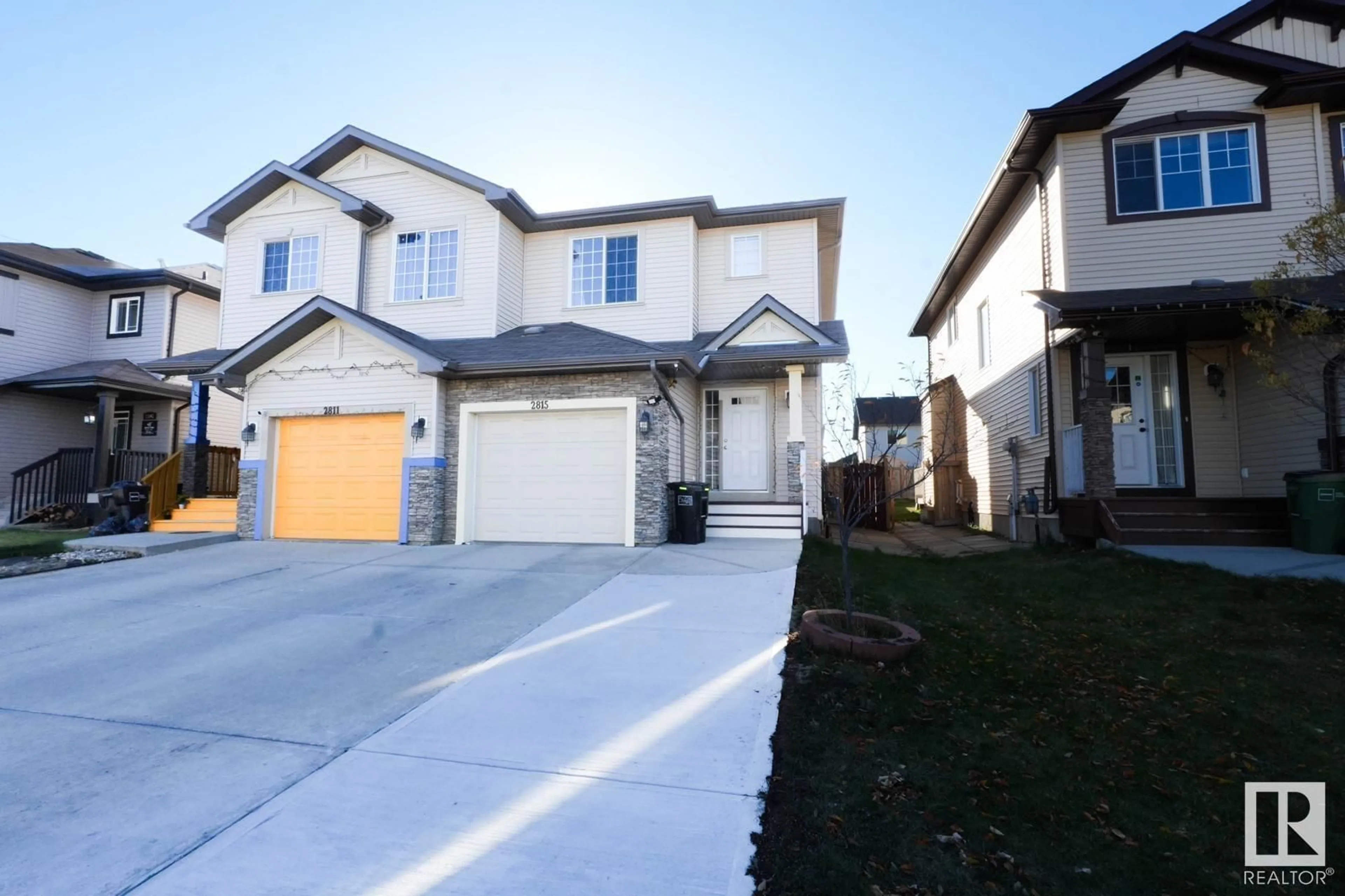 Frontside or backside of a home, the street view for 2815 17 AV NW NW, Edmonton Alberta T6T0R7