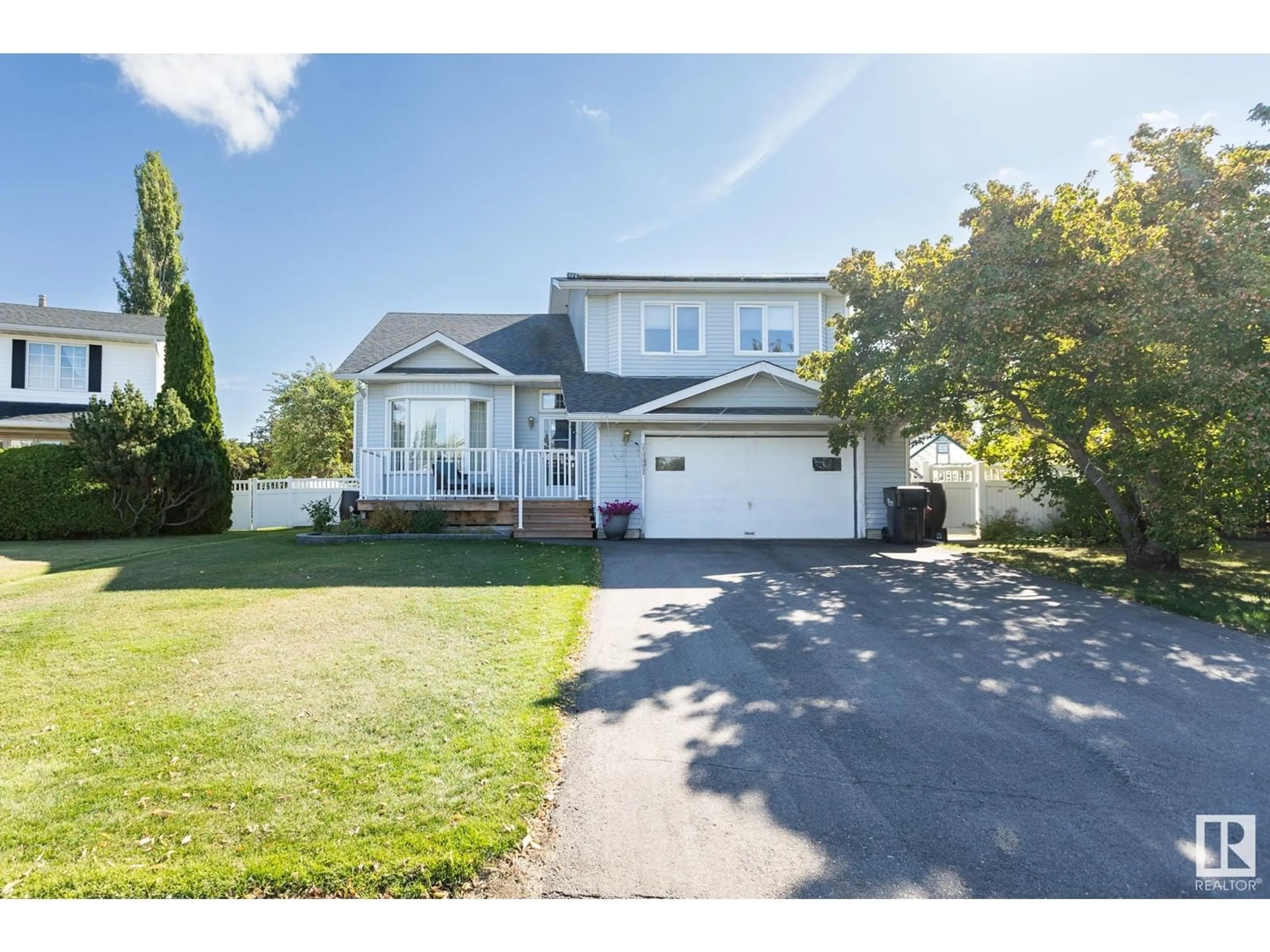 Frontside or backside of a home, the street view for 10627 108 ST, Westlock Alberta T7P1E1