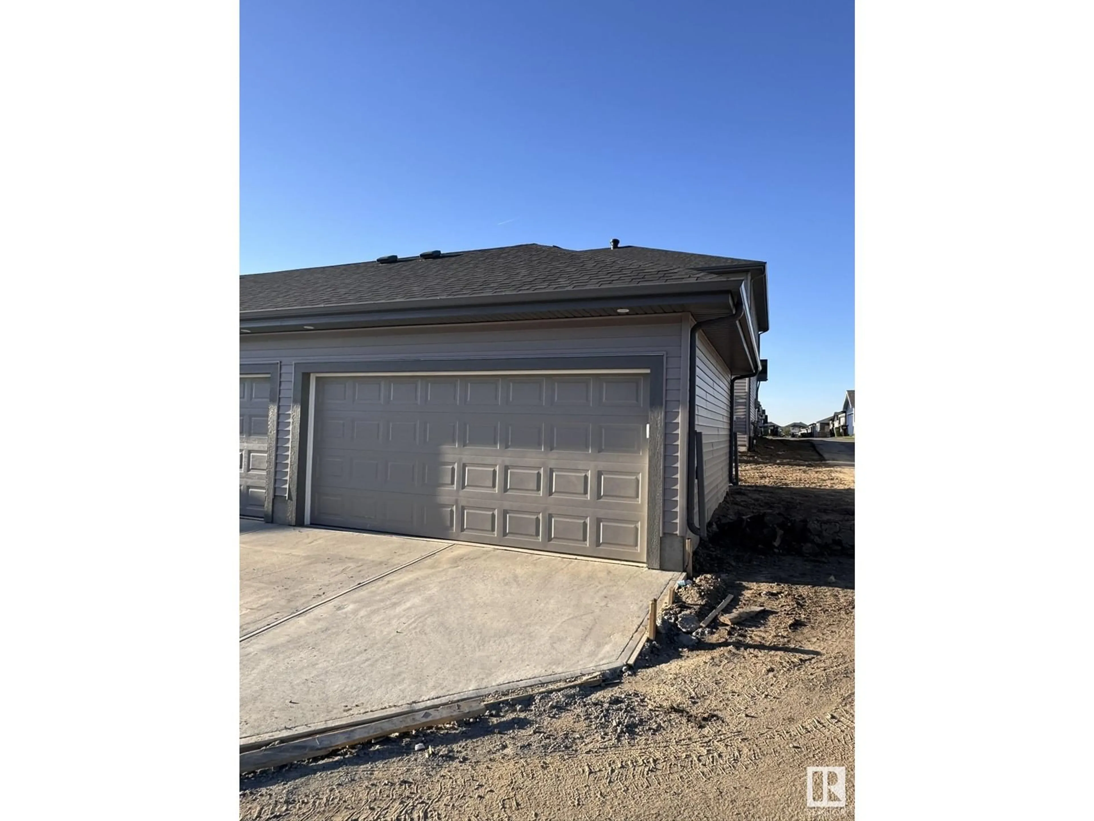 Frontside or backside of a home, the street view for 5123 21A AV SW, Edmonton Alberta T6X2Z9