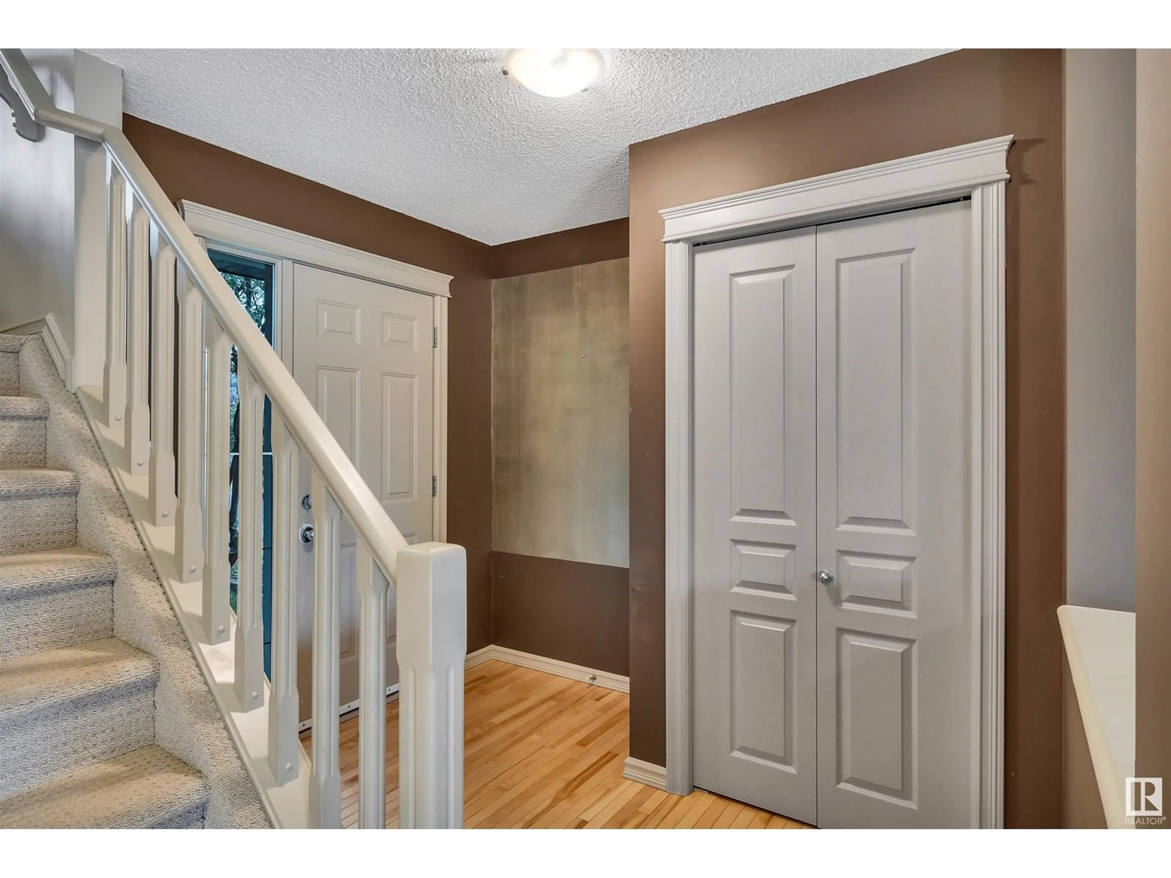 Indoor entryway, wood floors for 548 LEGER WY NW, Edmonton Alberta T6R3T5