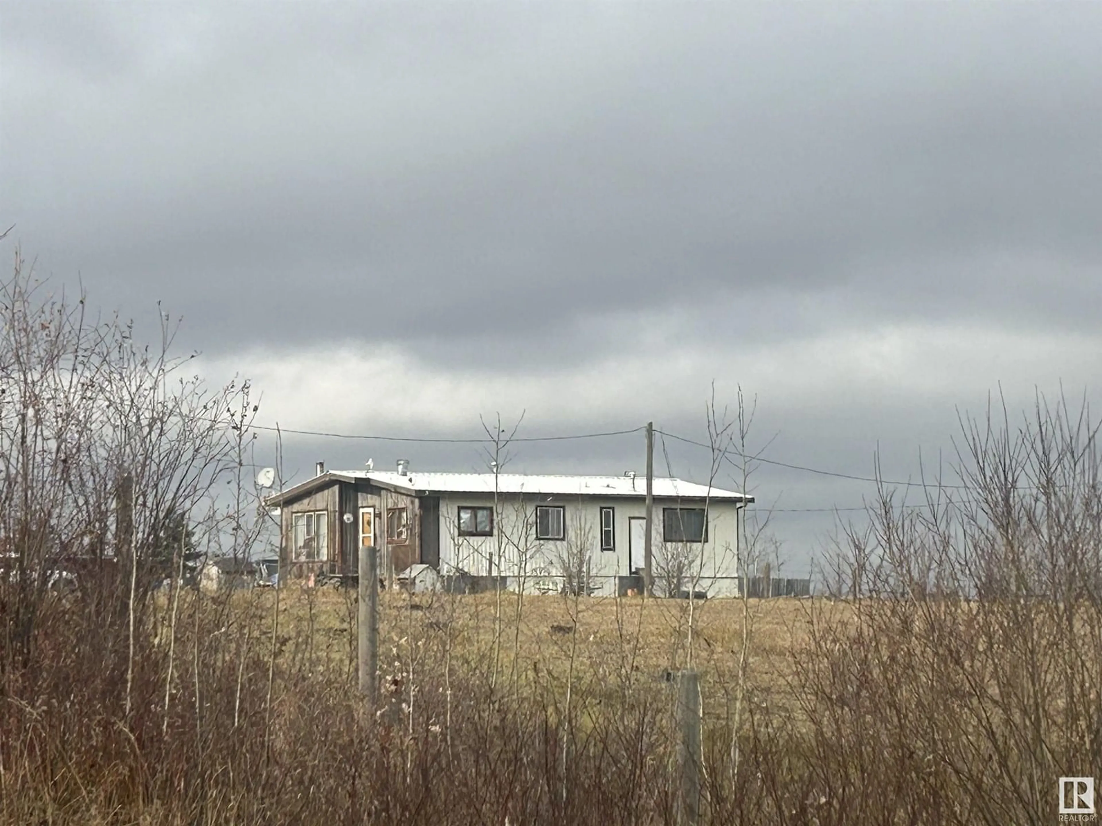 Frontside or backside of a home, cottage for 8404 TWP ROAD 564, Rural Lac Ste. Anne County Alberta T0E1N0