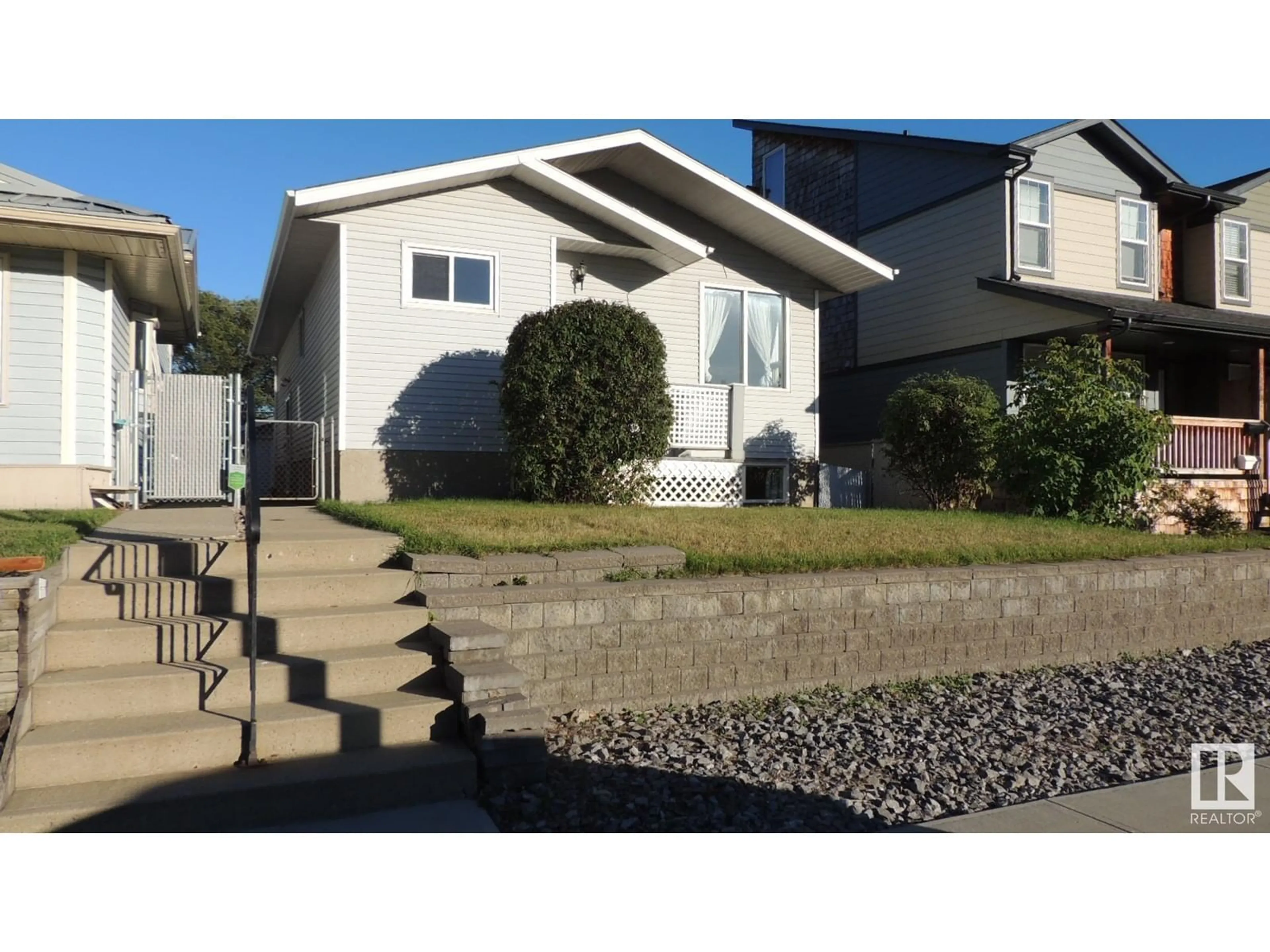 Frontside or backside of a home, the street view for 11839 54 ST NW, Edmonton Alberta T5W3M8