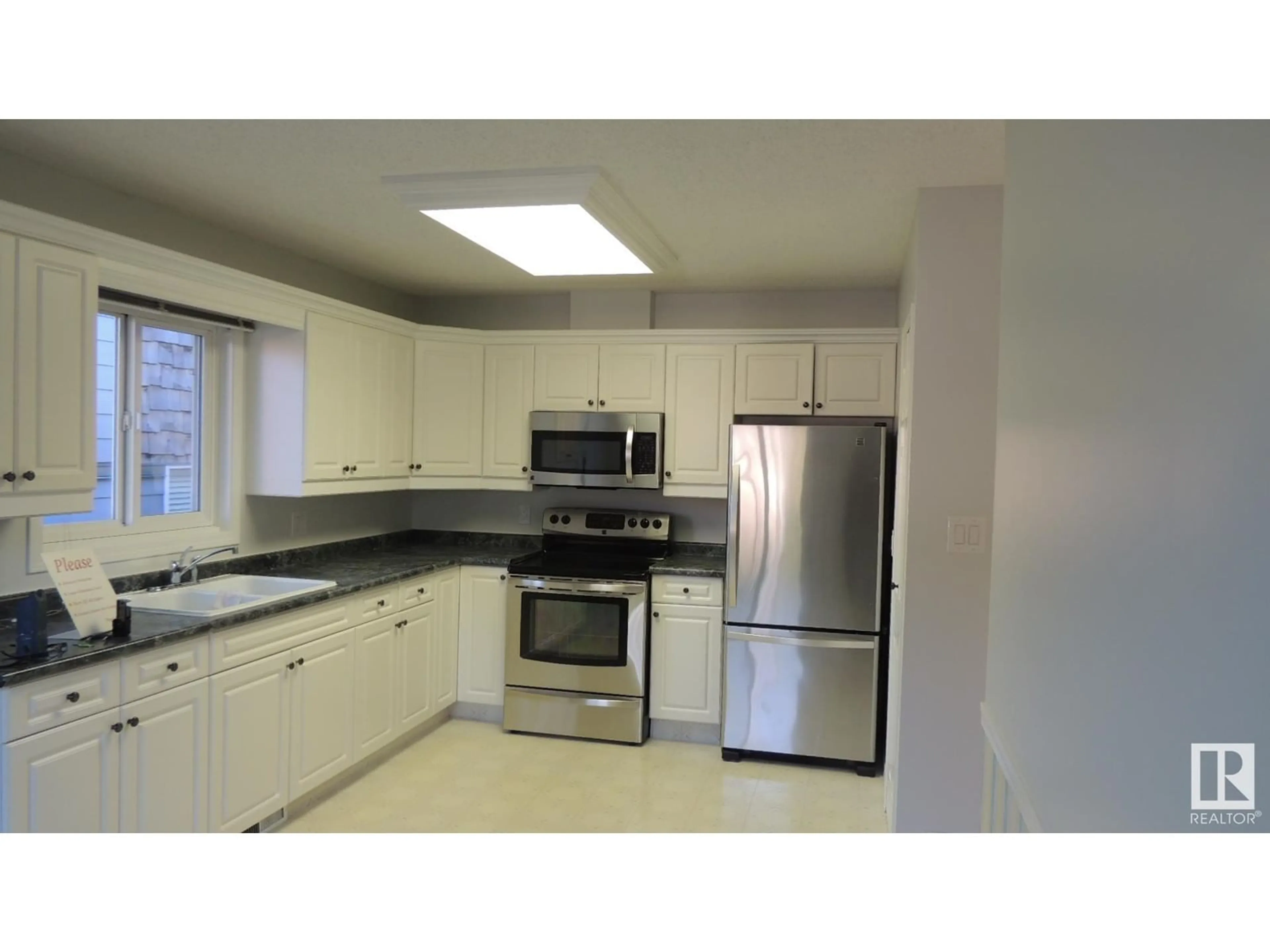 Standard kitchen, not visible floor, cottage for 11839 54 ST NW, Edmonton Alberta T5W3M8