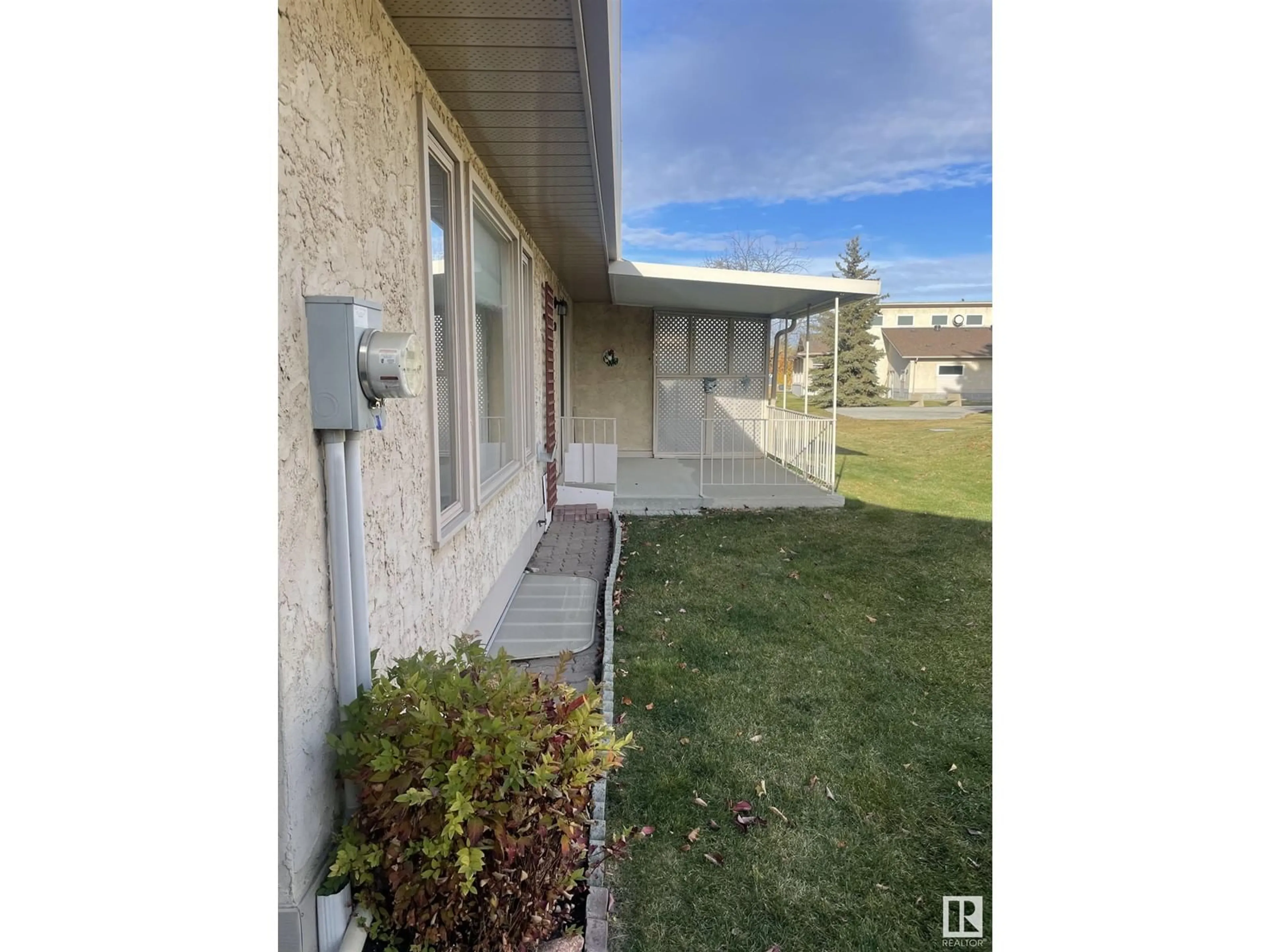 A pic from exterior of the house or condo, the street view for 219 Knottwood RD NW NW, Edmonton Alberta T6K4B9