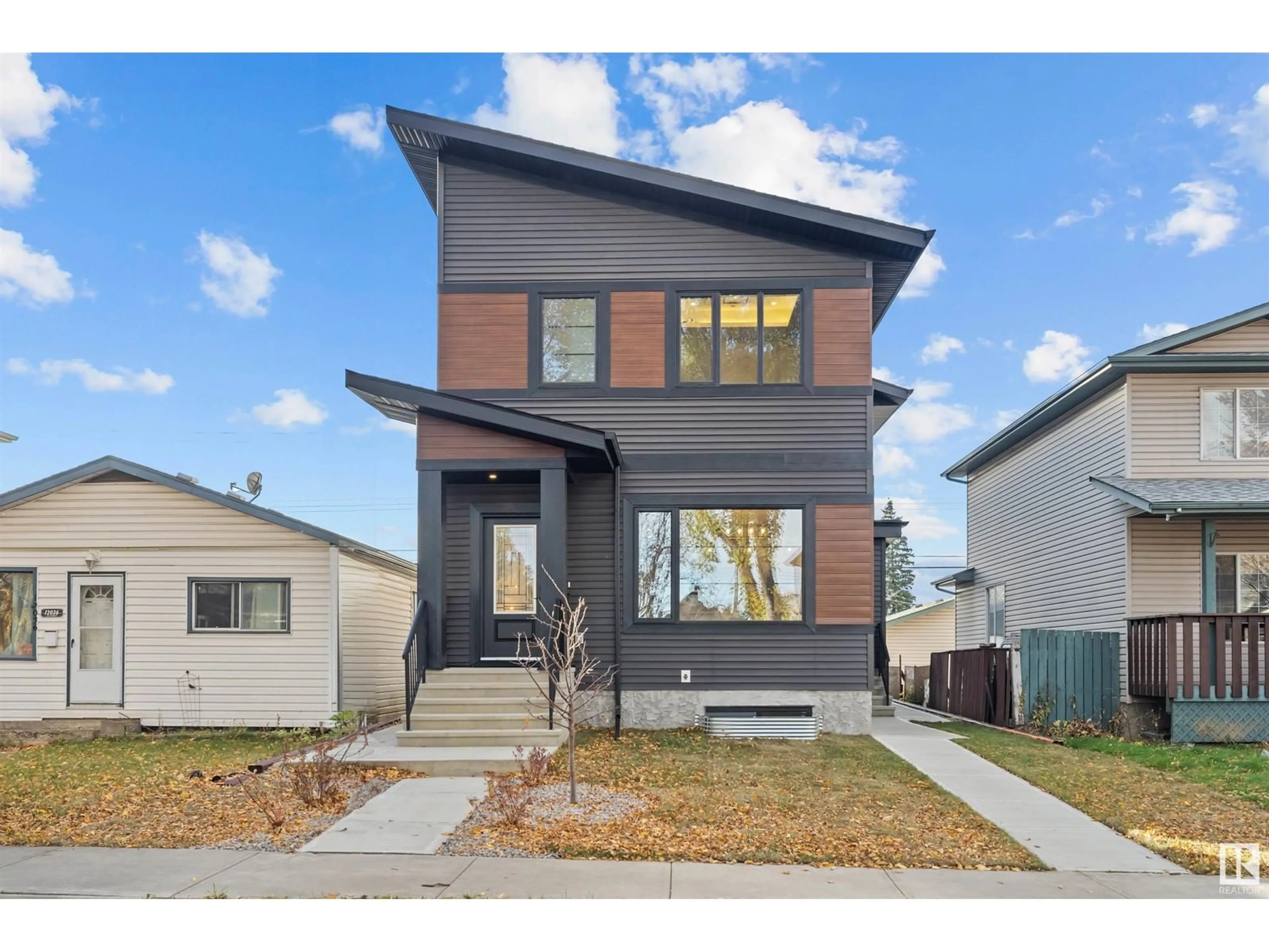 Frontside or backside of a home for 12016 63 ST NW, Edmonton Alberta T5W4G4