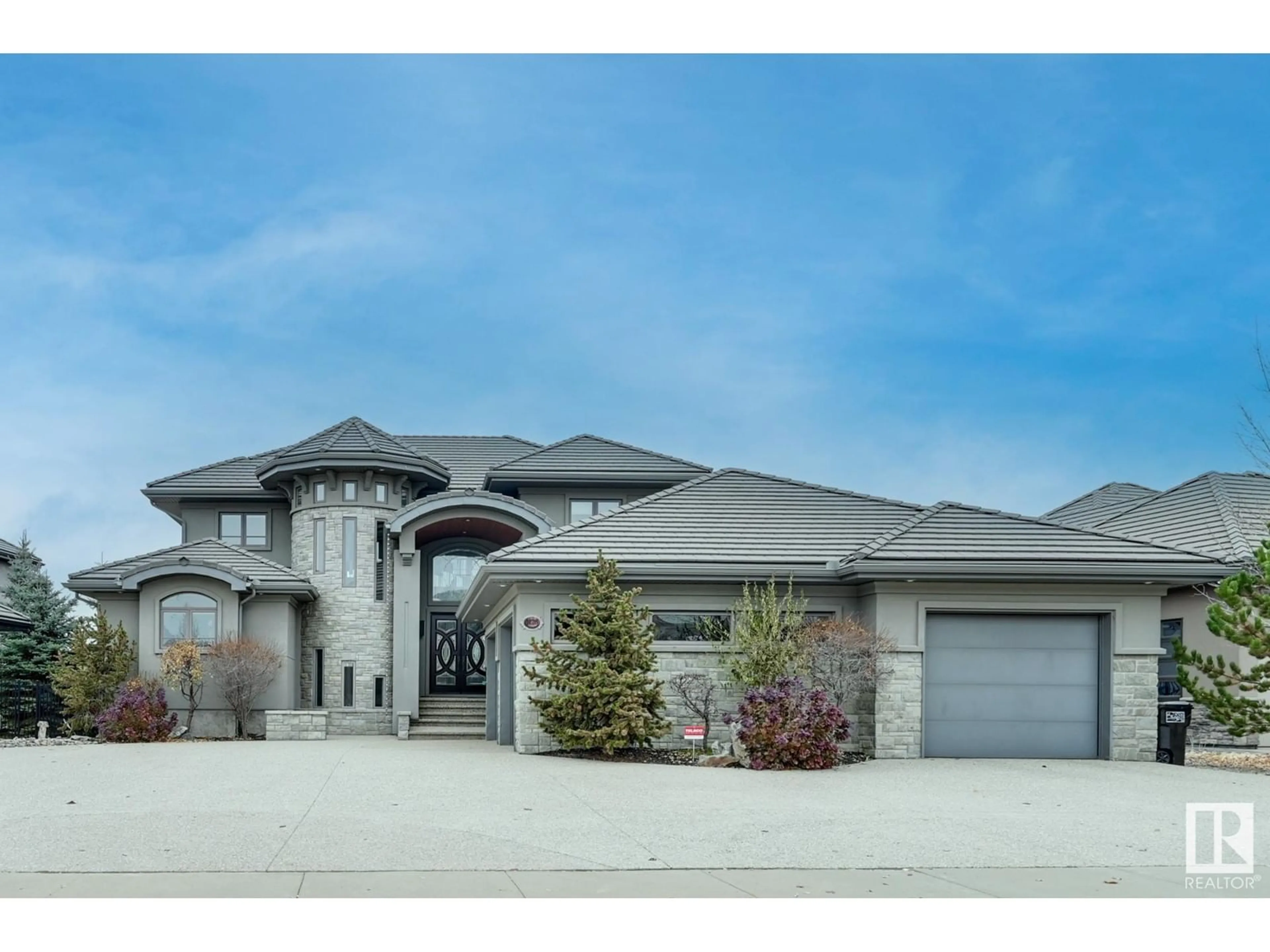 Frontside or backside of a home, the street view for 3126 WATSON GREEN GR SW, Edmonton Alberta T6W0P3