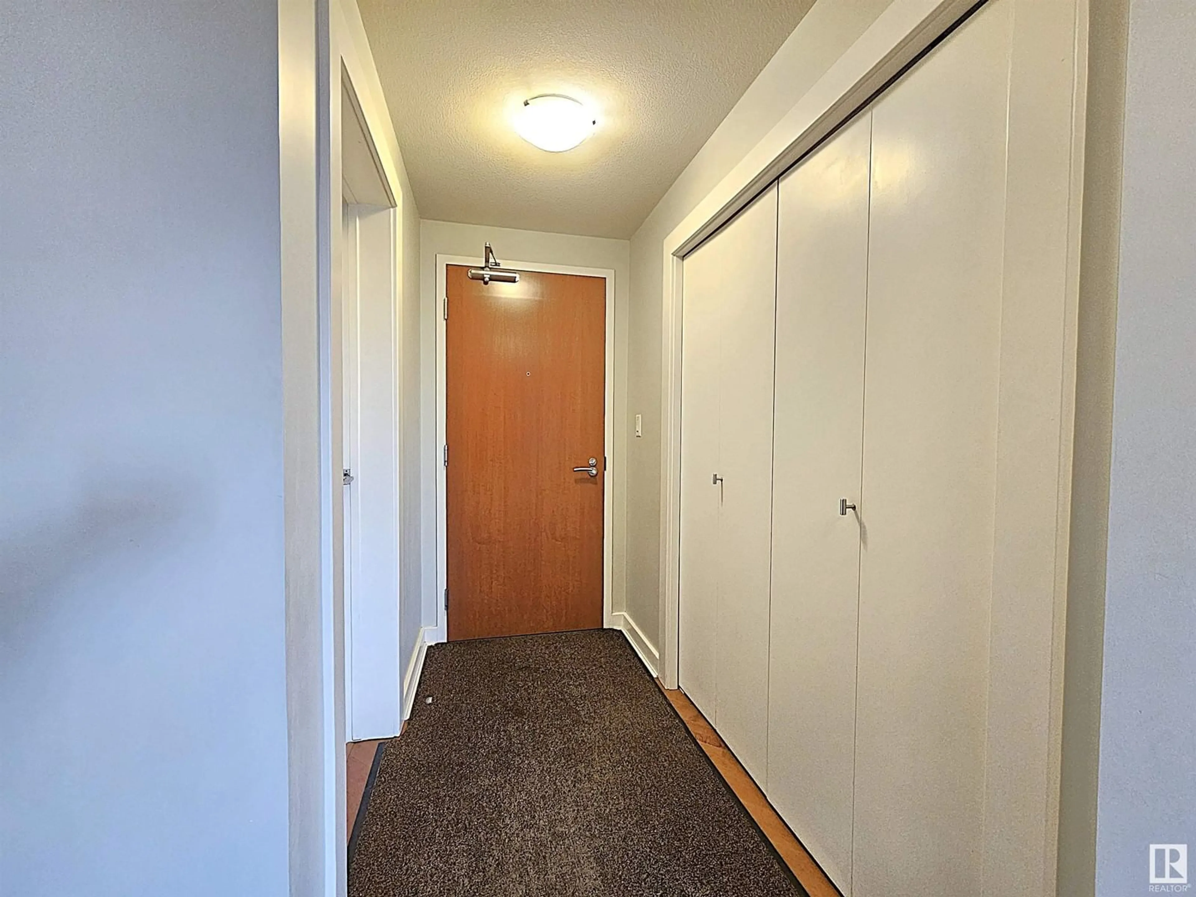 A pic of a room, unknown floor for #2505 10152 104 ST NW, Edmonton Alberta T5J0B6