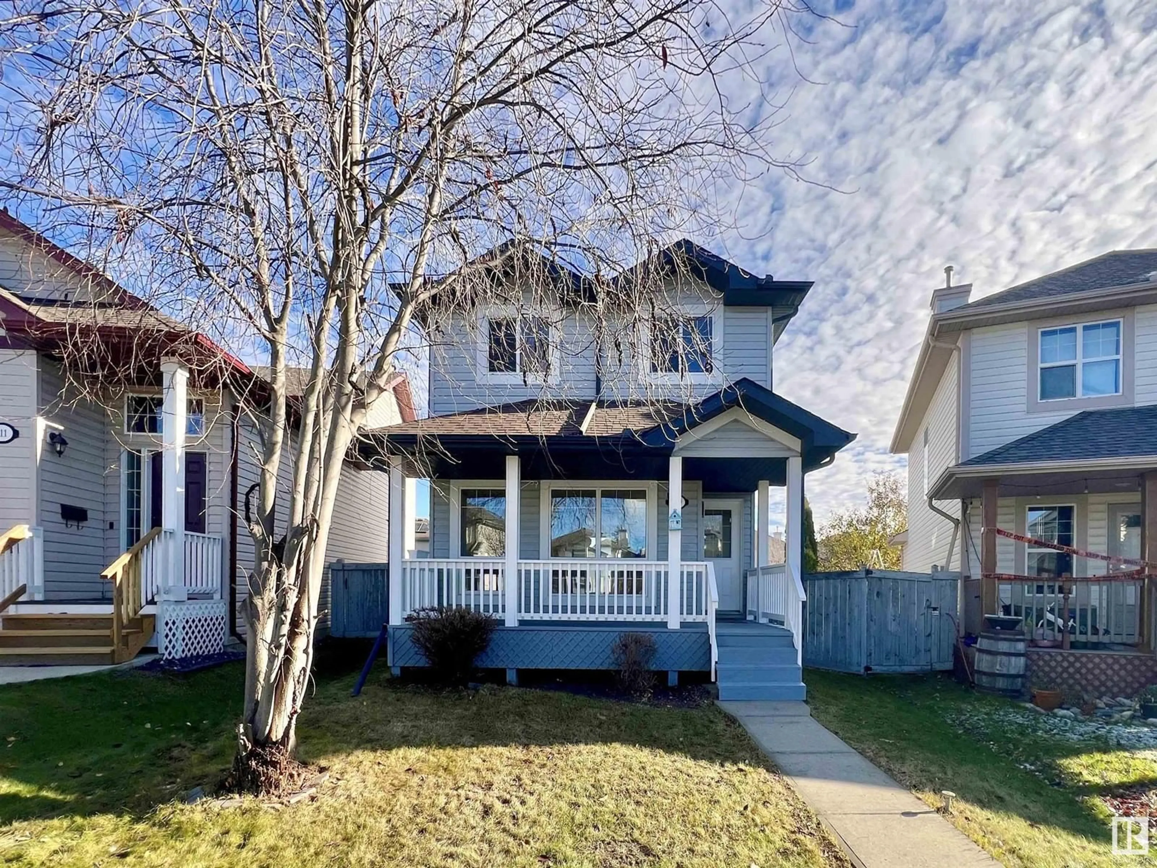 Frontside or backside of a home, the street view for 809 GRAYDON CO NW, Edmonton Alberta T5T6K7