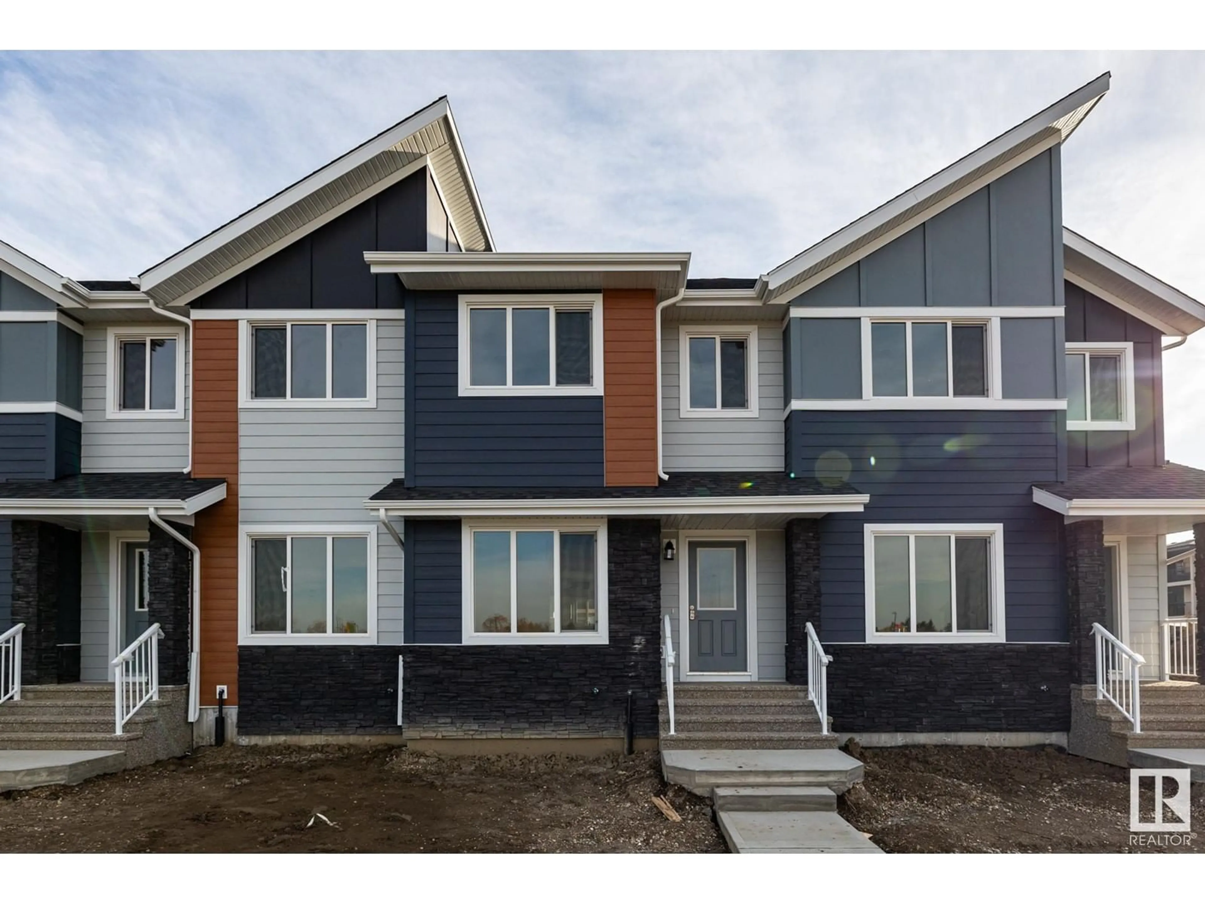 A pic from exterior of the house or condo for 214 Salisbury WY, Sherwood Park Alberta T8B0B9