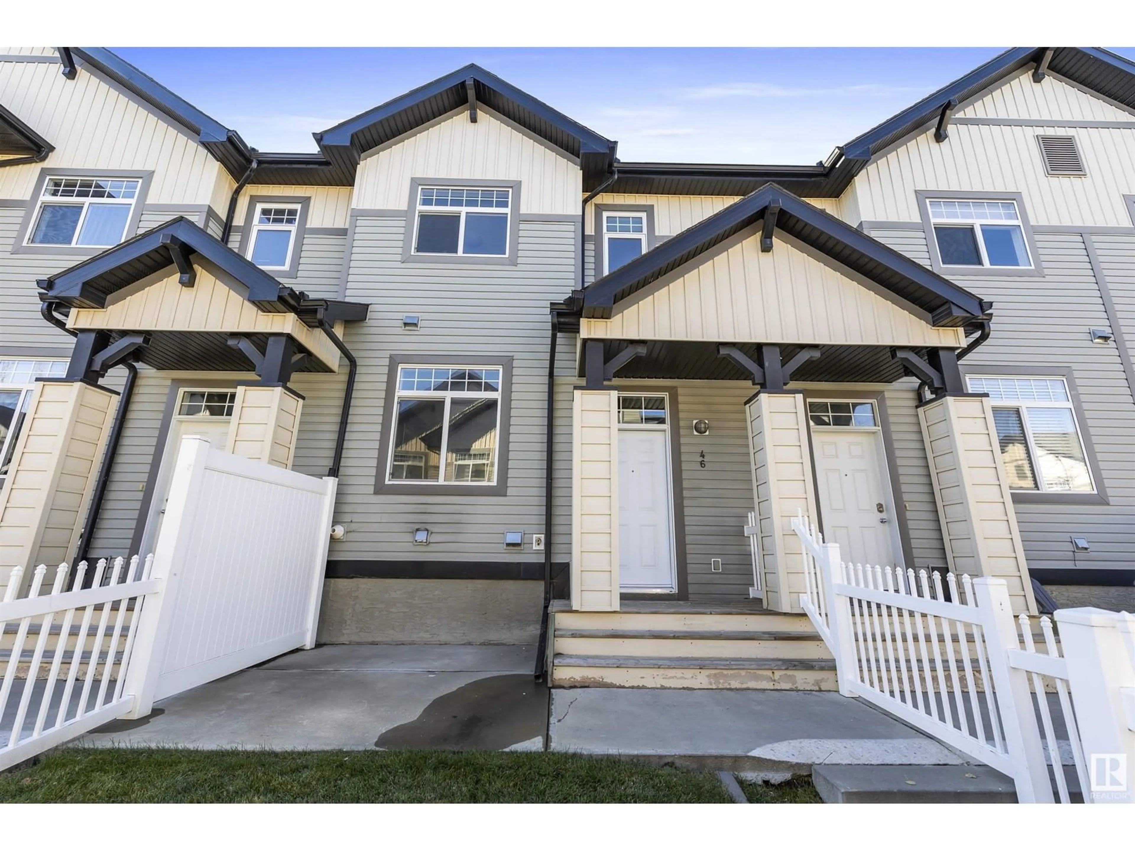 A pic from exterior of the house or condo, cottage for #46 465 HEMINGWAY RD NW, Edmonton Alberta T6M0J7