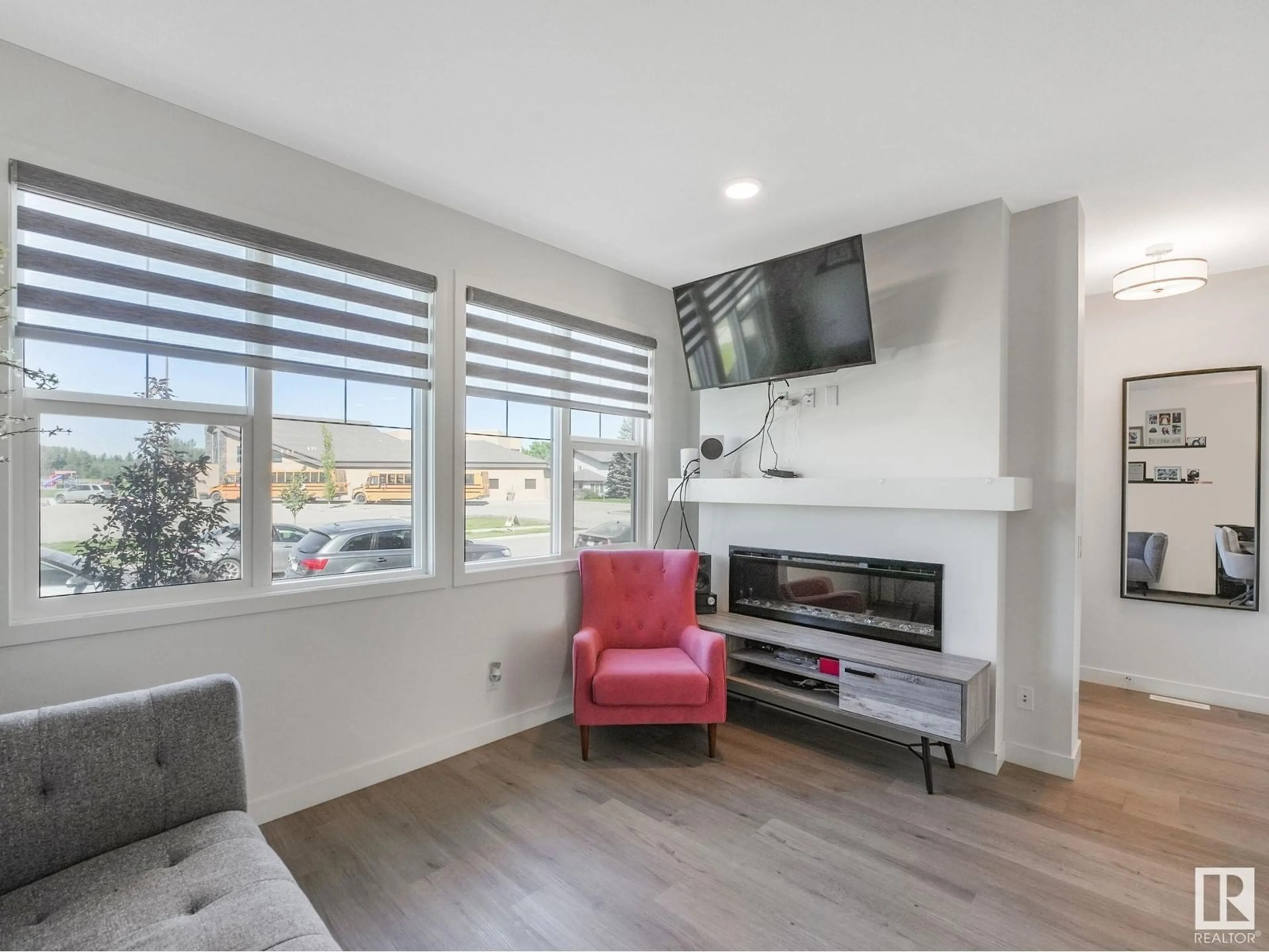 Living room, wood floors for 5283 EDGEMONT BV NW, Edmonton Alberta T6M1R8