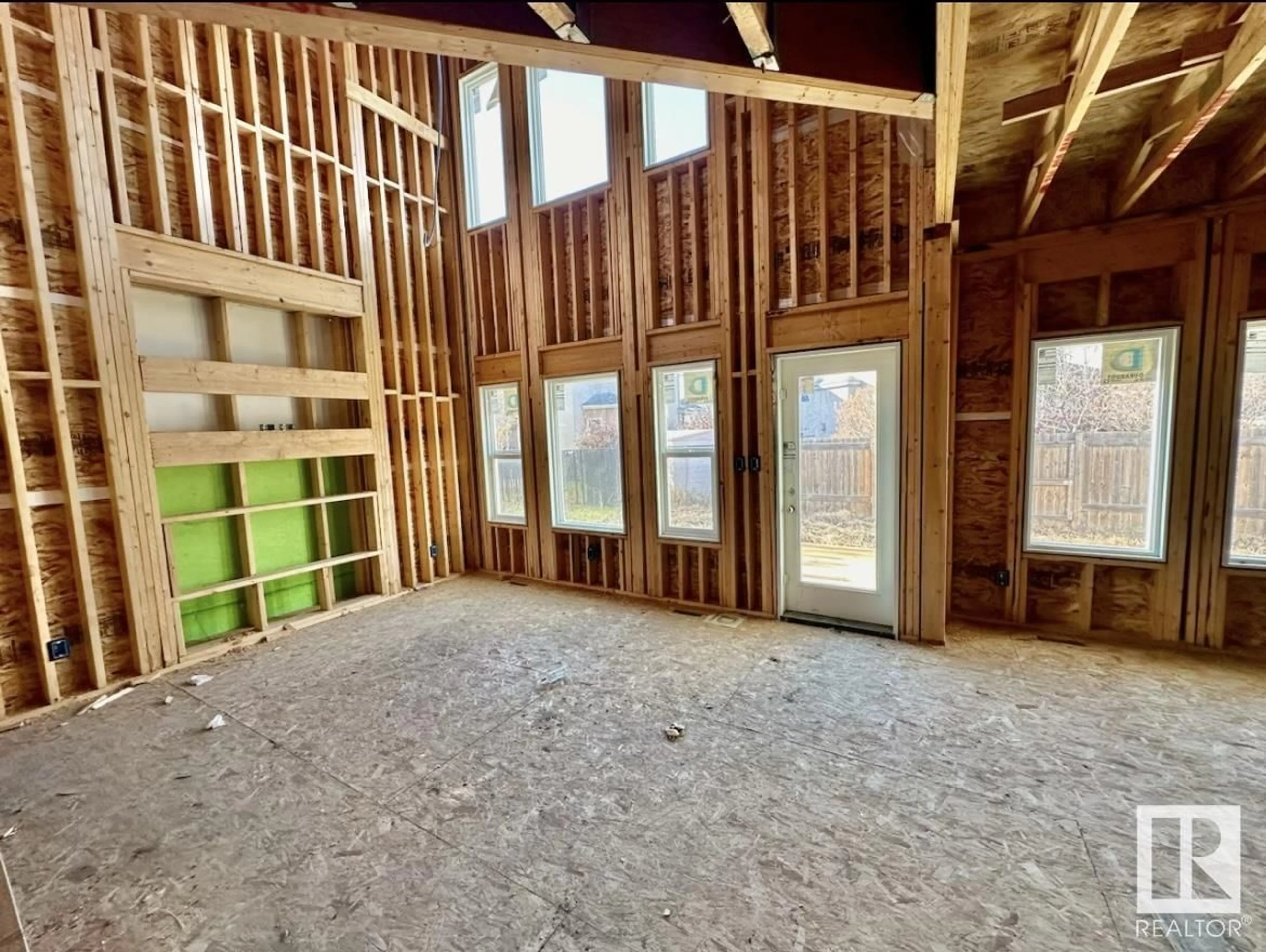 A pic of a room, wood floors for 15012 15 ST NW, Edmonton Alberta T5Y3J1