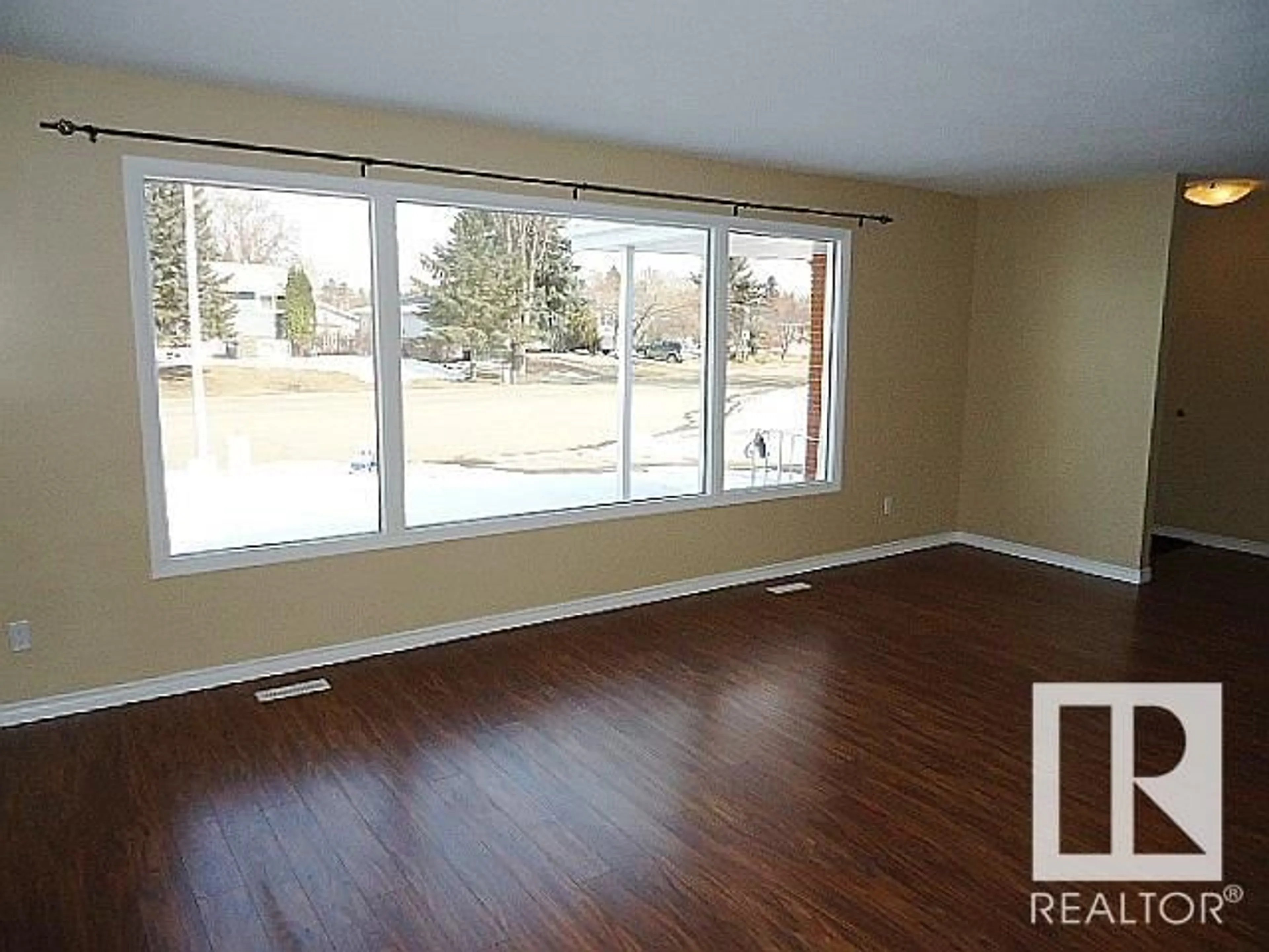 A pic of a room, wood floors for 1030 PARKER DR, Sherwood Park Alberta T8A1C6