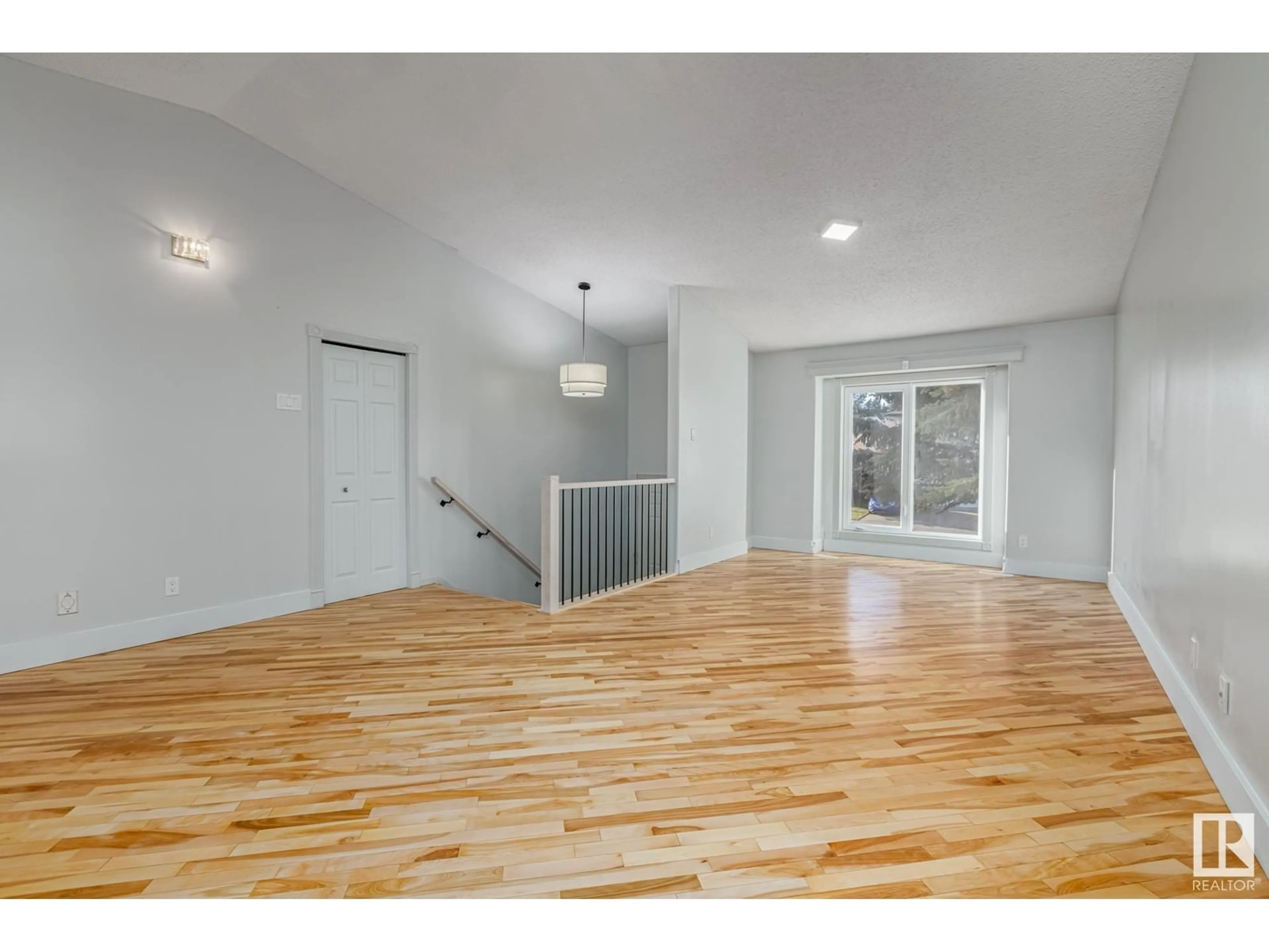 Other indoor space, wood floors for 63 ALDERWOOD BV, St. Albert Alberta T8N3M4