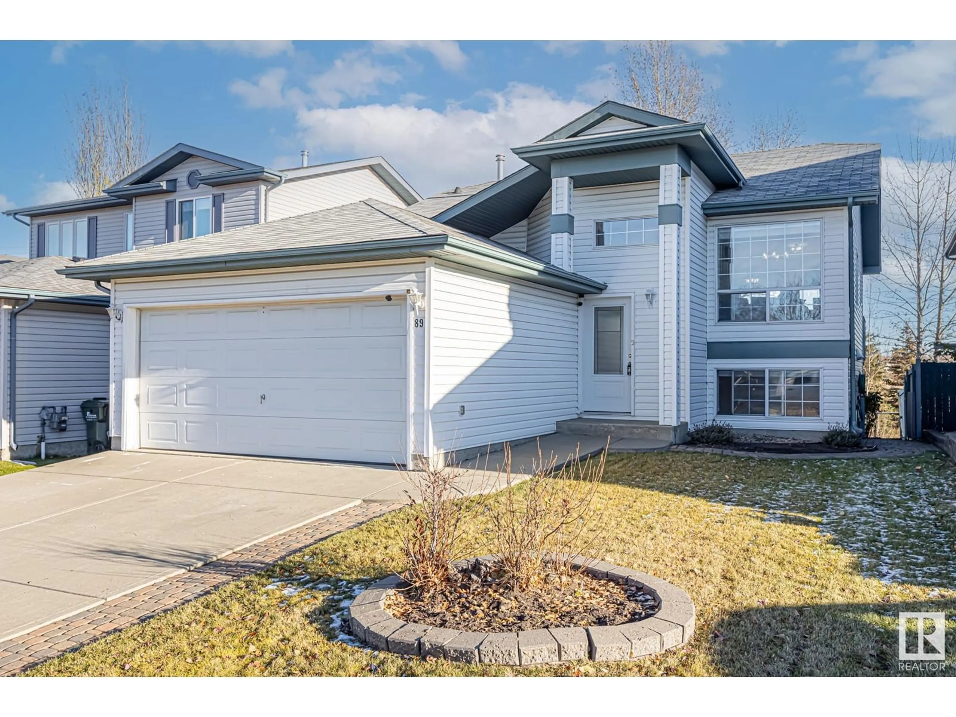 Frontside or backside of a home for 89 DAWSON DR, Sherwood Park Alberta T8H2B2