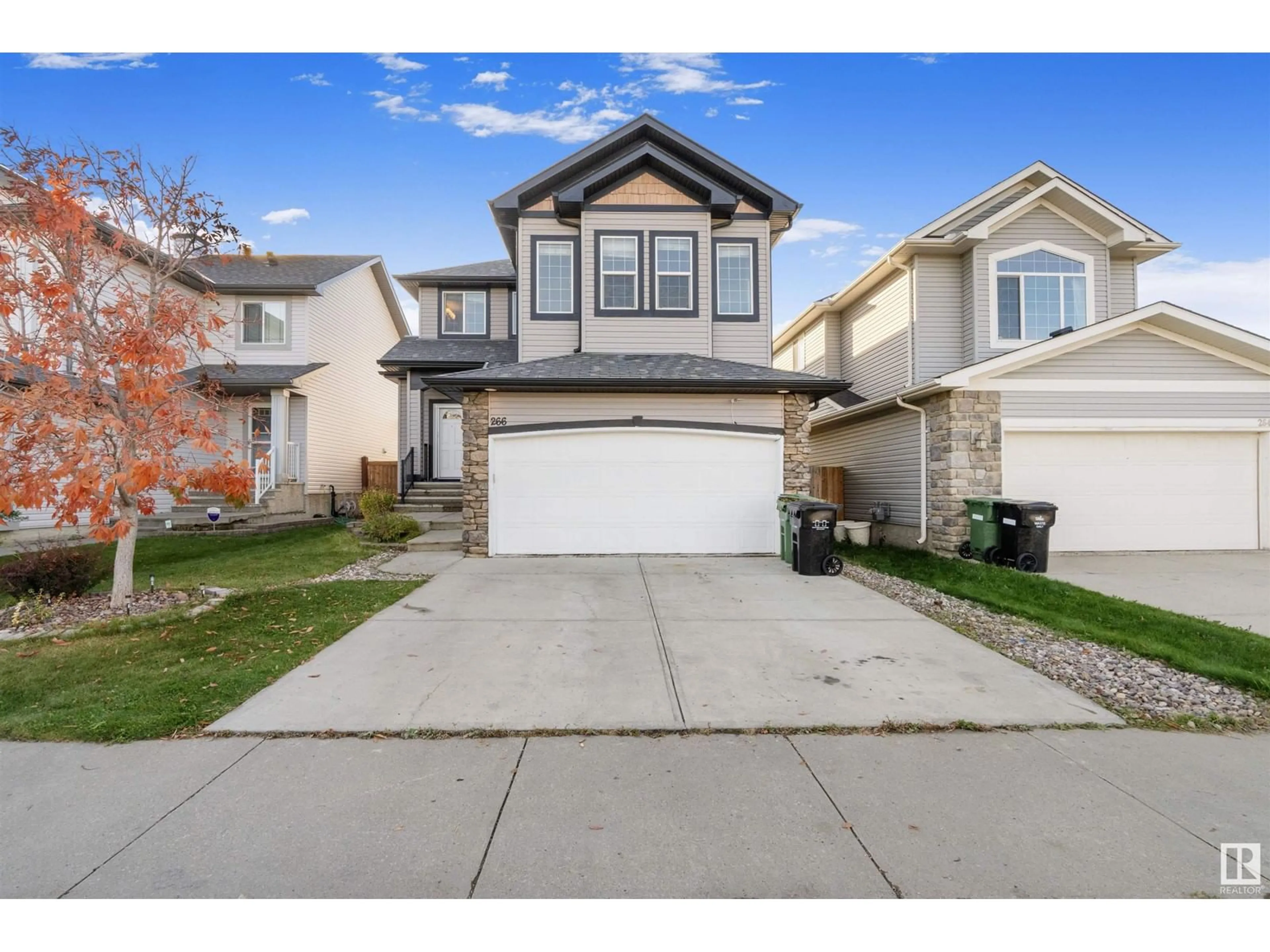 Frontside or backside of a home, the street view for 266 SOUTHWICK ST, Leduc Alberta T9E0E7