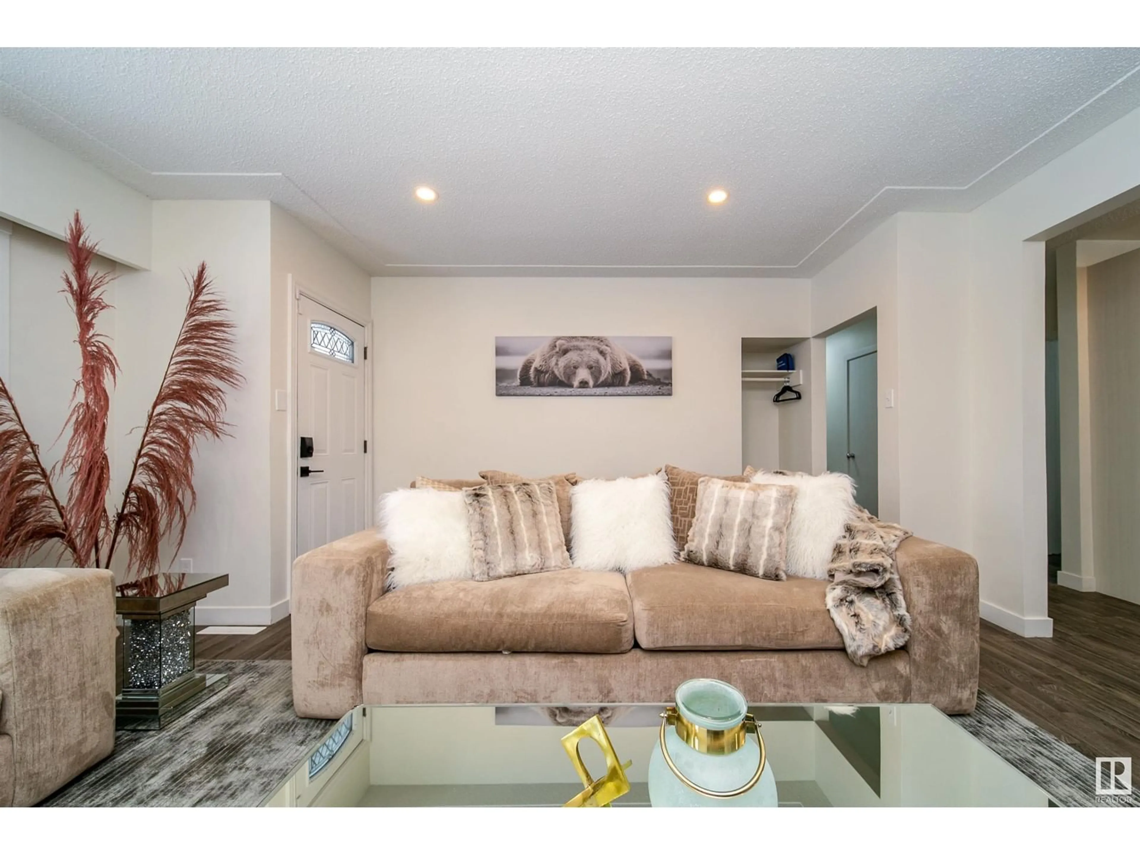 Living room, wood floors for 10543 128 AV NW, Edmonton Alberta T5E0J2