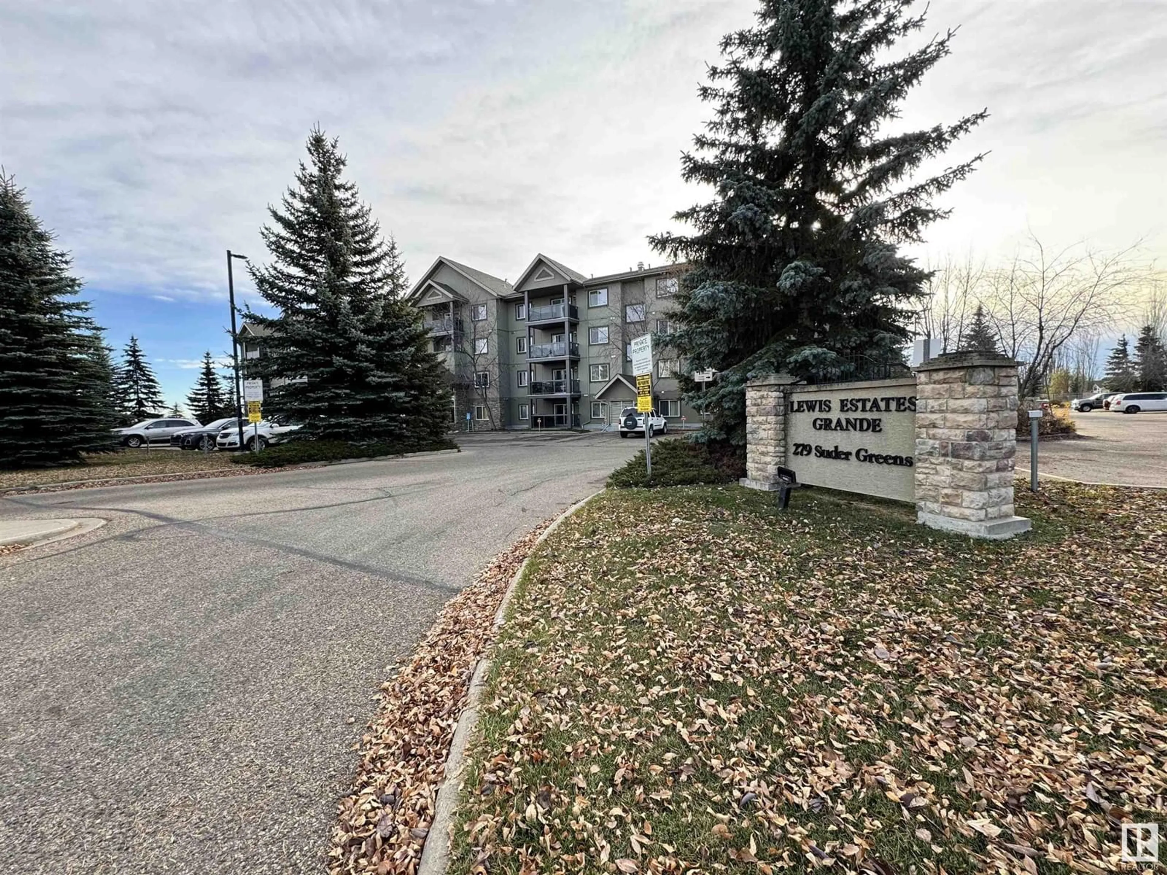 A pic from exterior of the house or condo, the front or back of building for #111 279 SUDER GREENS DR NW, Edmonton Alberta T5T6X6