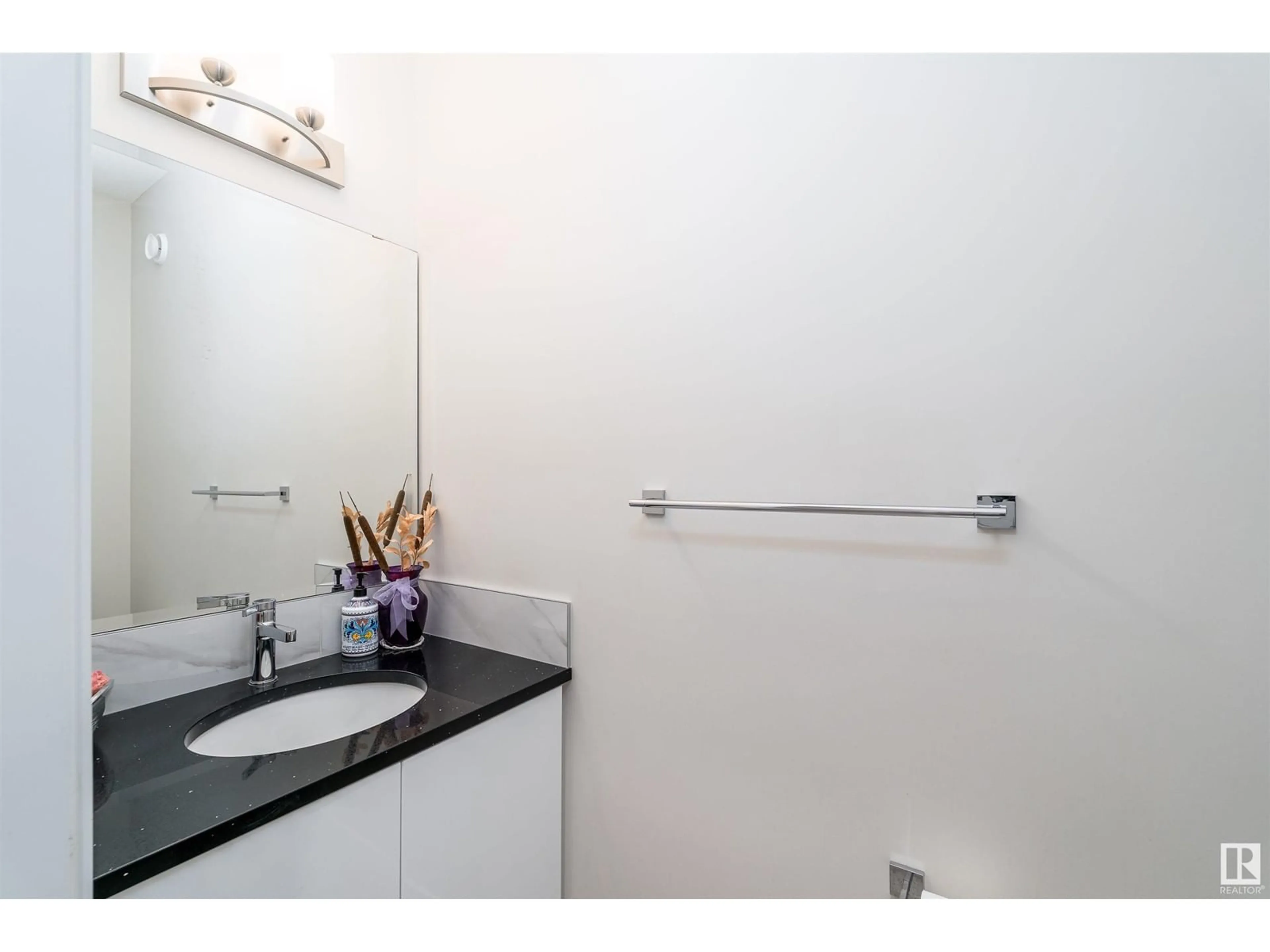 Standard bathroom, not visible floor for 2919 158 ST SW, Edmonton Alberta T6W4X4