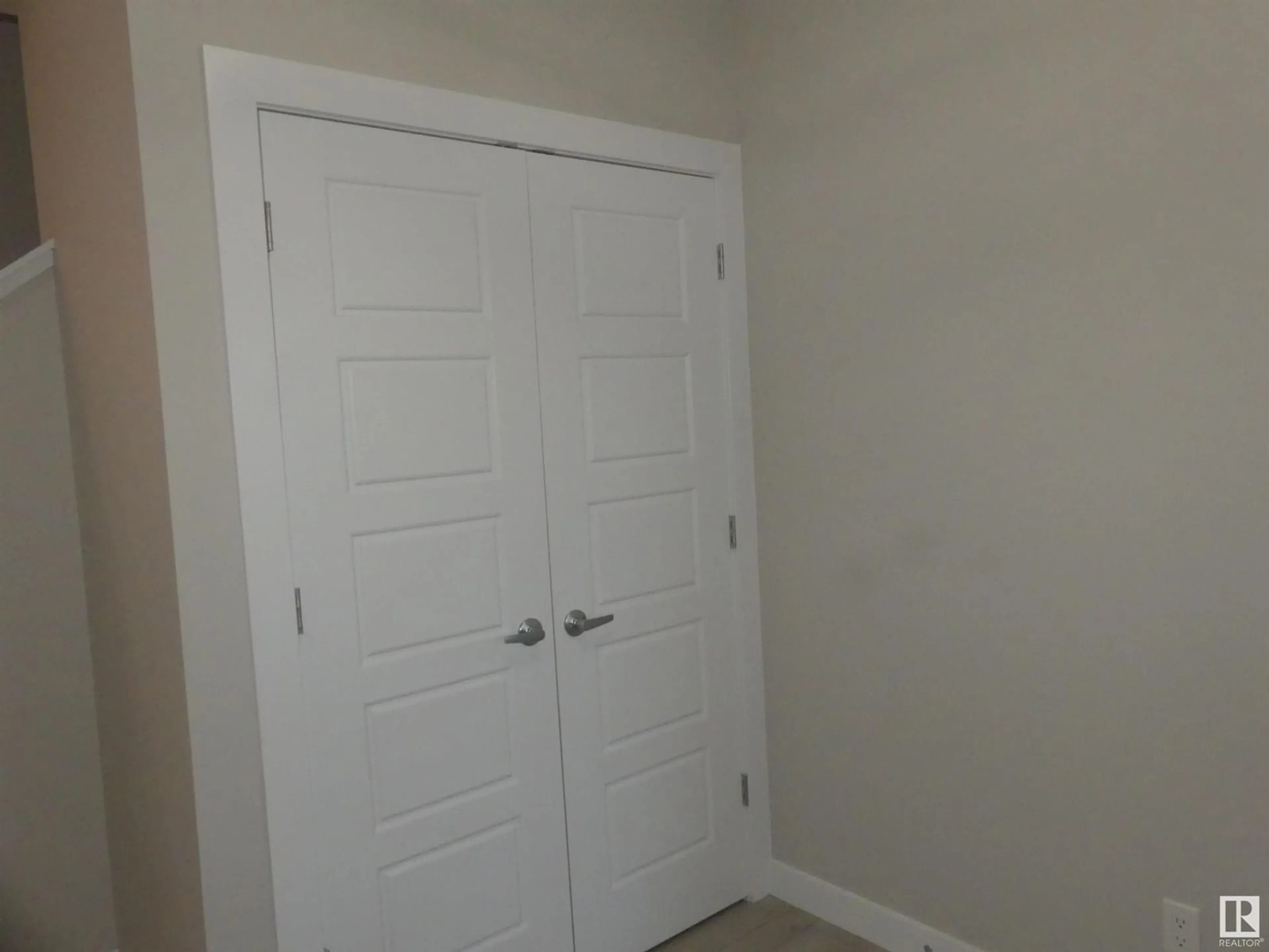 A pic of a room, not visible floor for 55 JAMISON CR, St. Albert Alberta T8N7V4