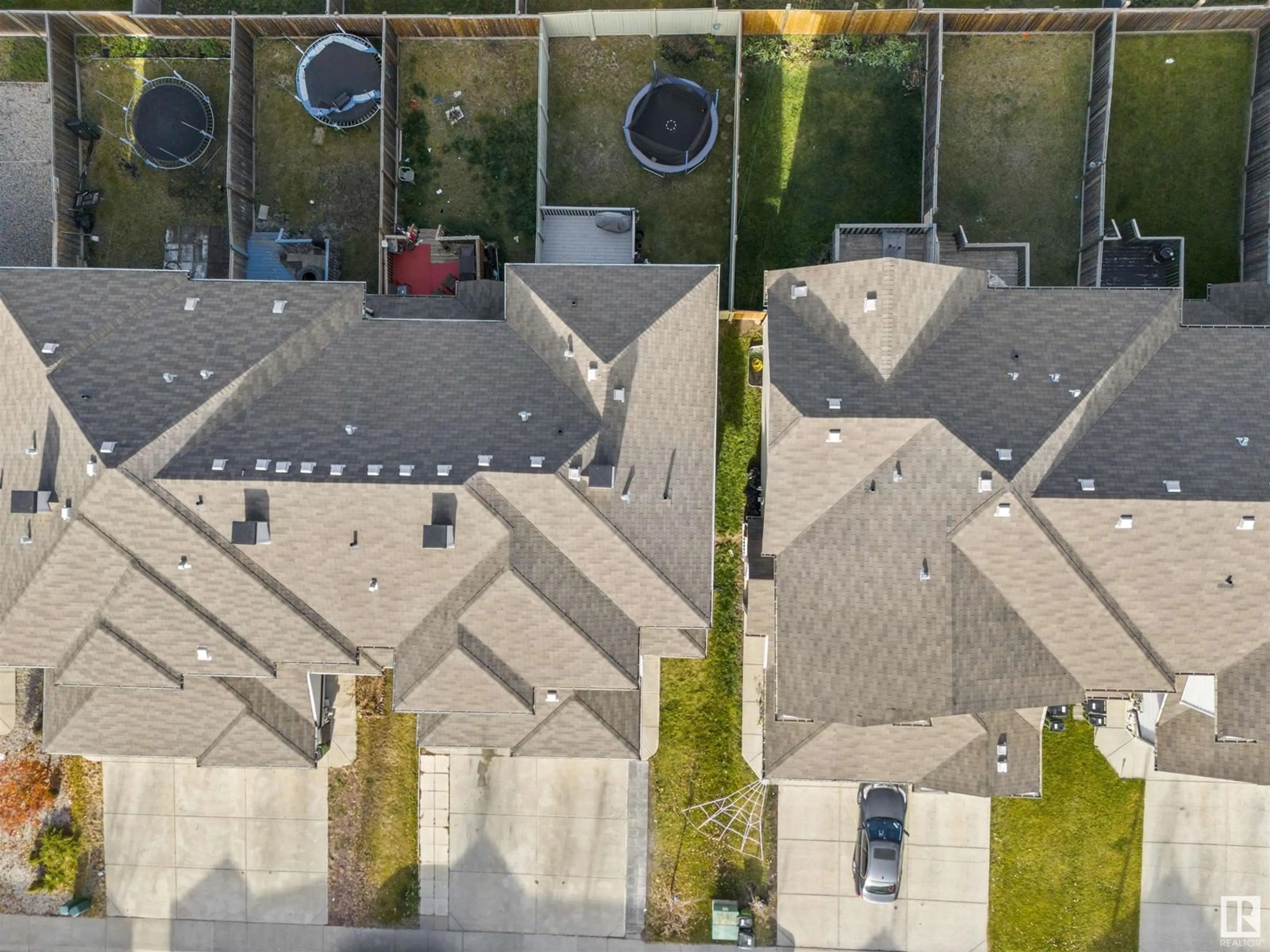 Frontside or backside of a home, the street view for 3104 16 AV NW, Edmonton Alberta T6T0T8