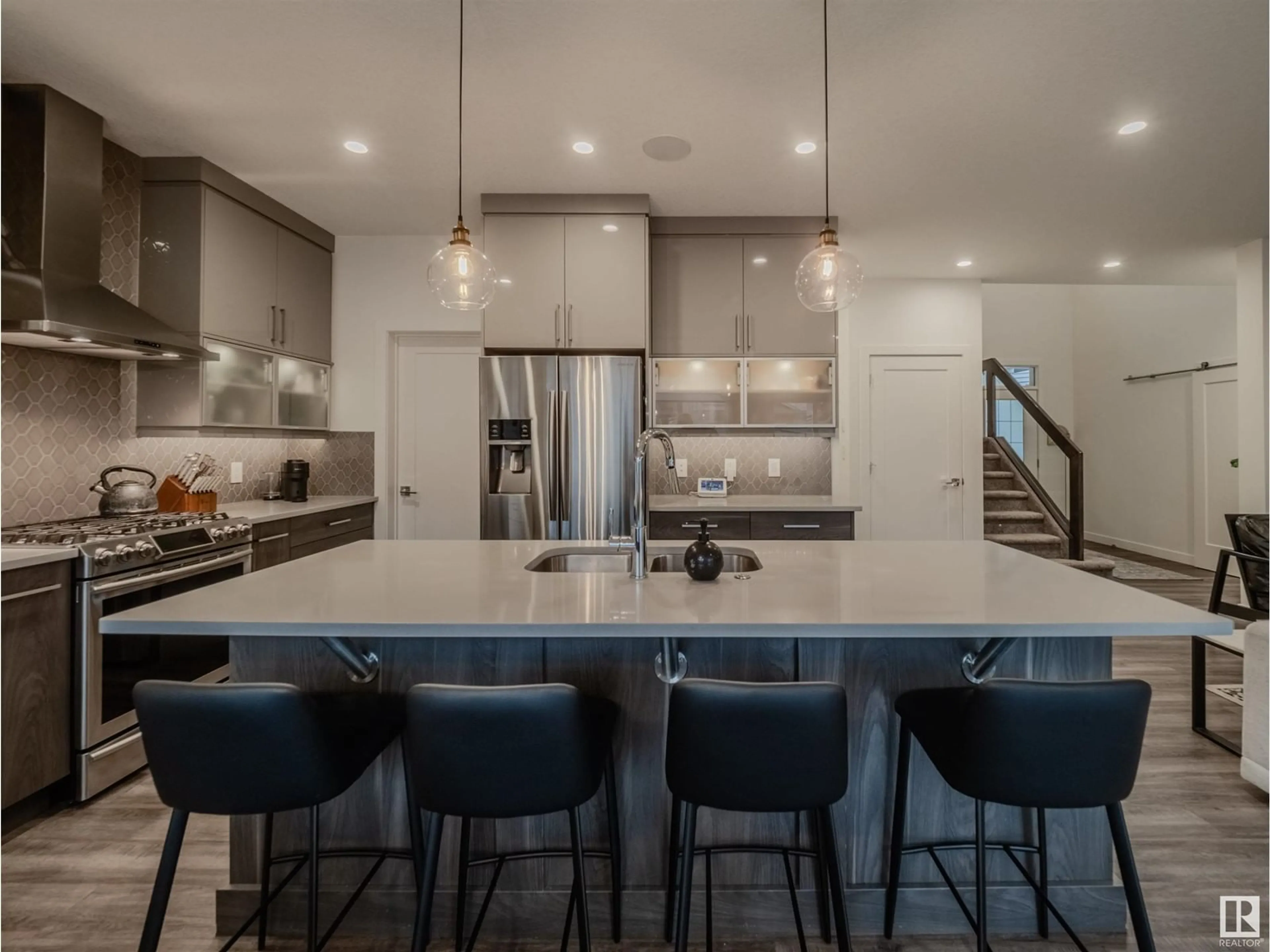 Contemporary kitchen, wood floors for 3132 ALLAN LANDING SW, Edmonton Alberta T6W2R7