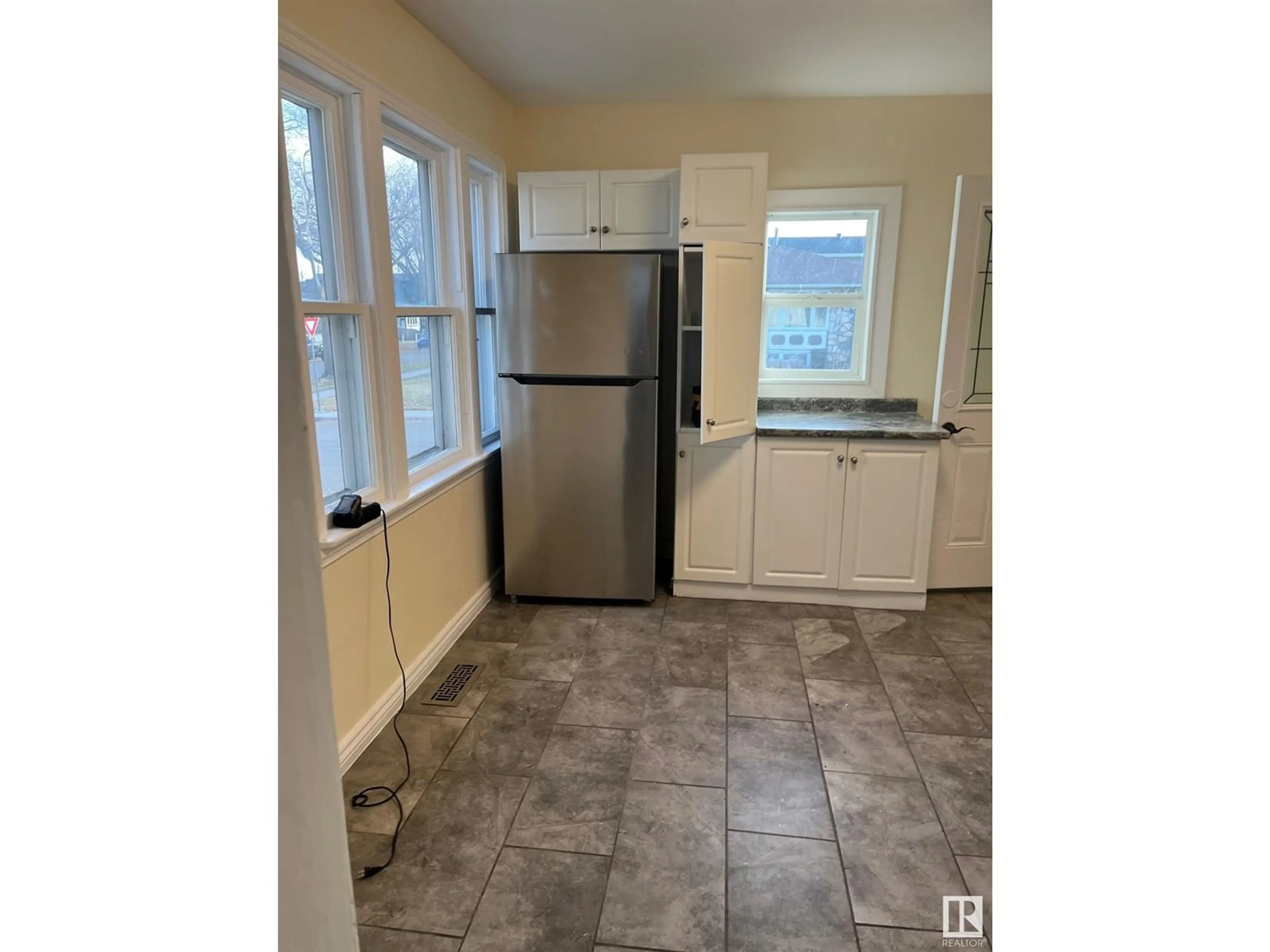 Standard kitchen, not visible floor, cottage for 11302 87 ST NW, Edmonton Alberta T5B3L9