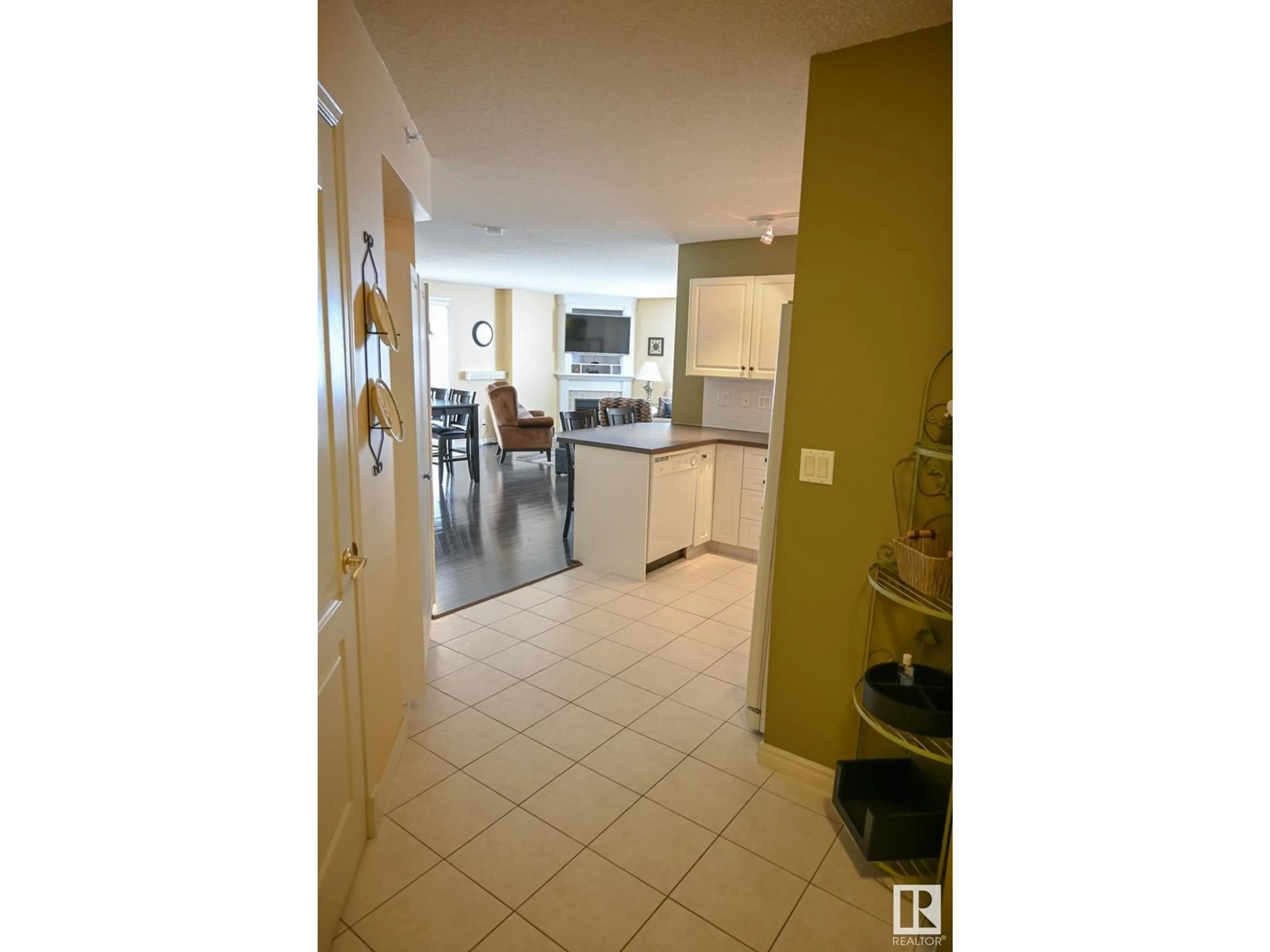 Indoor foyer, not visible floor for #903 9741 110 ST NW, Edmonton Alberta T5K2V8