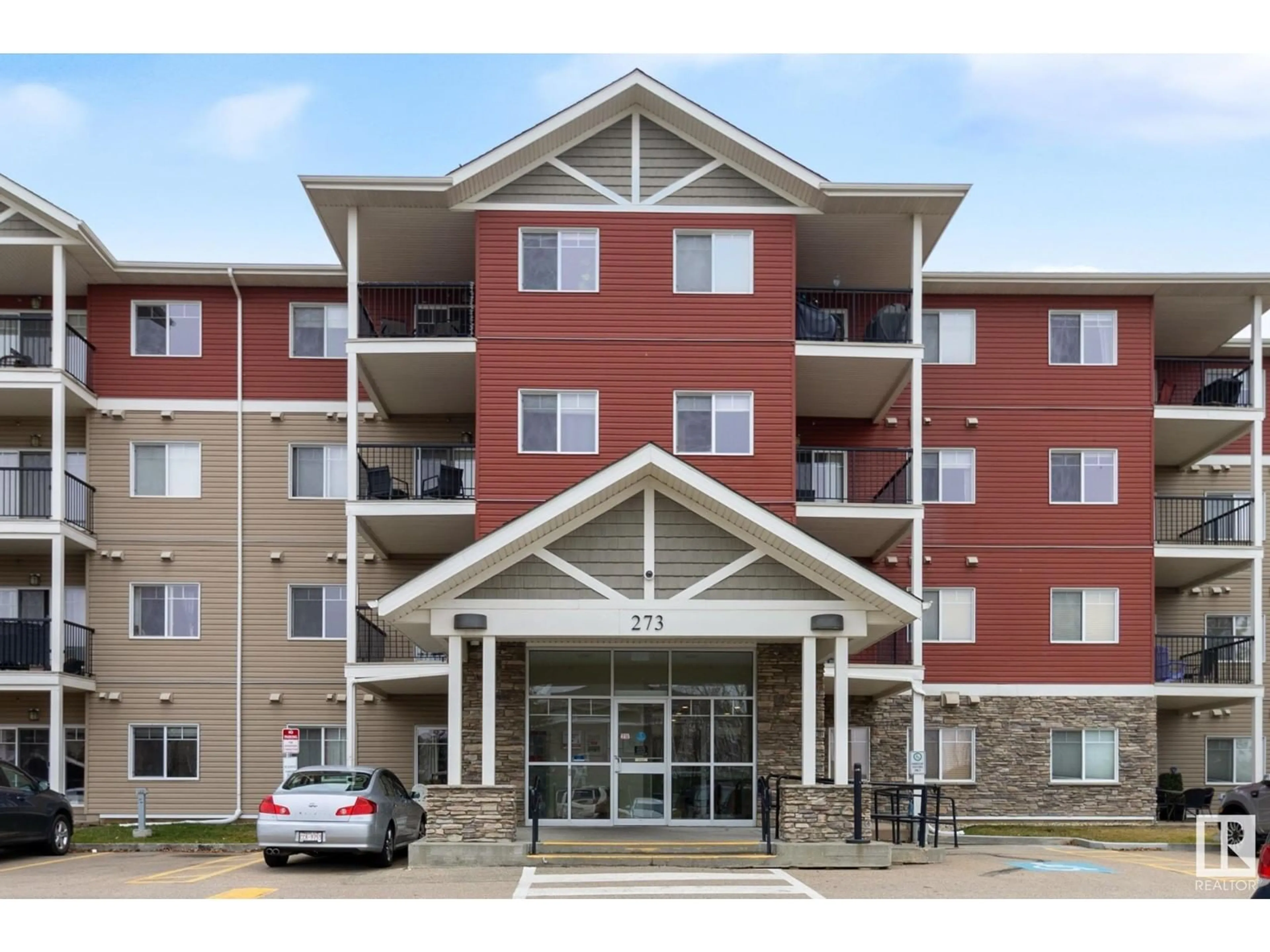 A pic from exterior of the house or condo, the front or back of building for #117 273 CHARLOTTE WY, Sherwood Park Alberta T8H0N9