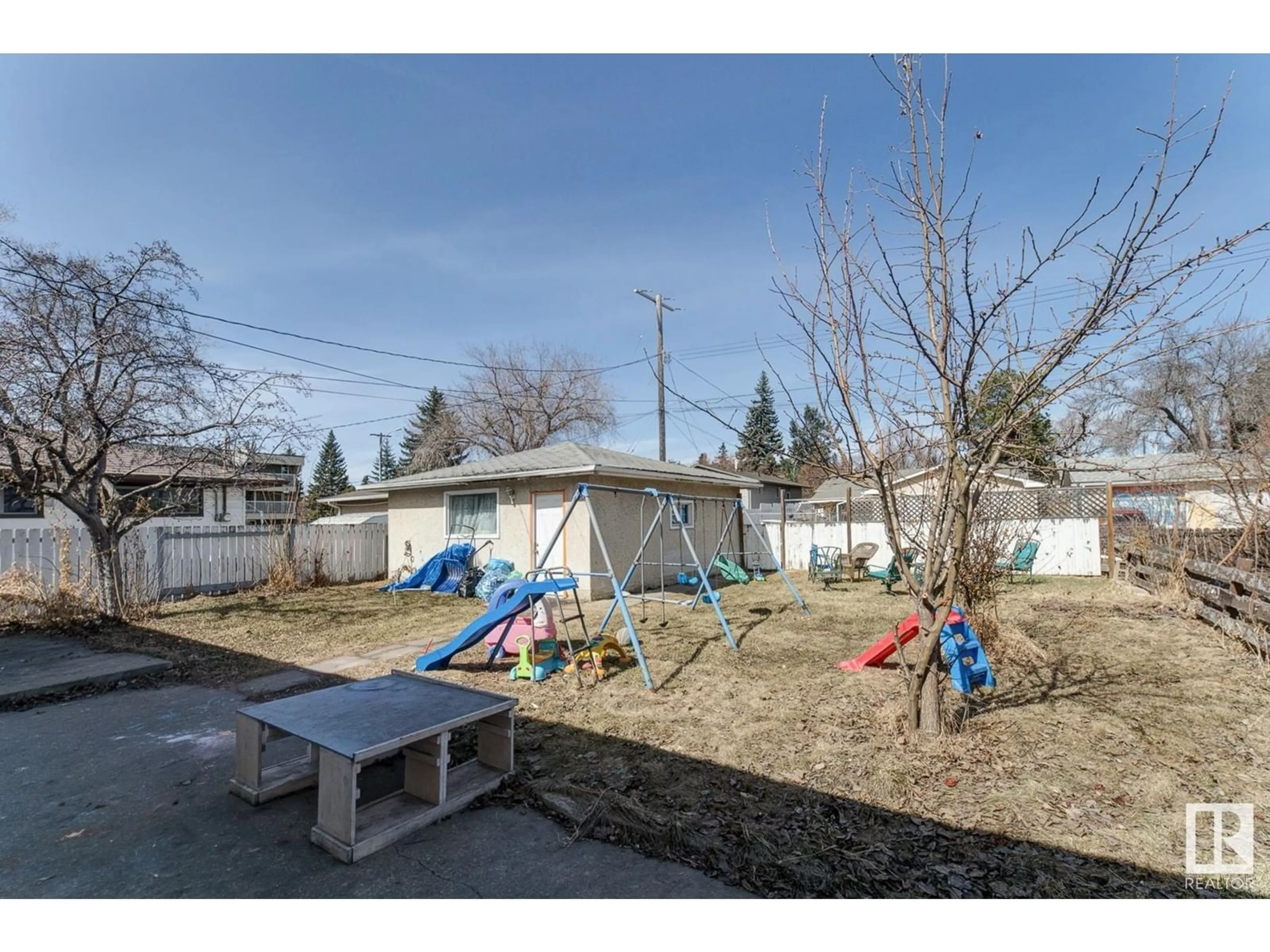 Other indoor space for 10560 52 AV NW, Edmonton Alberta T6H0P1