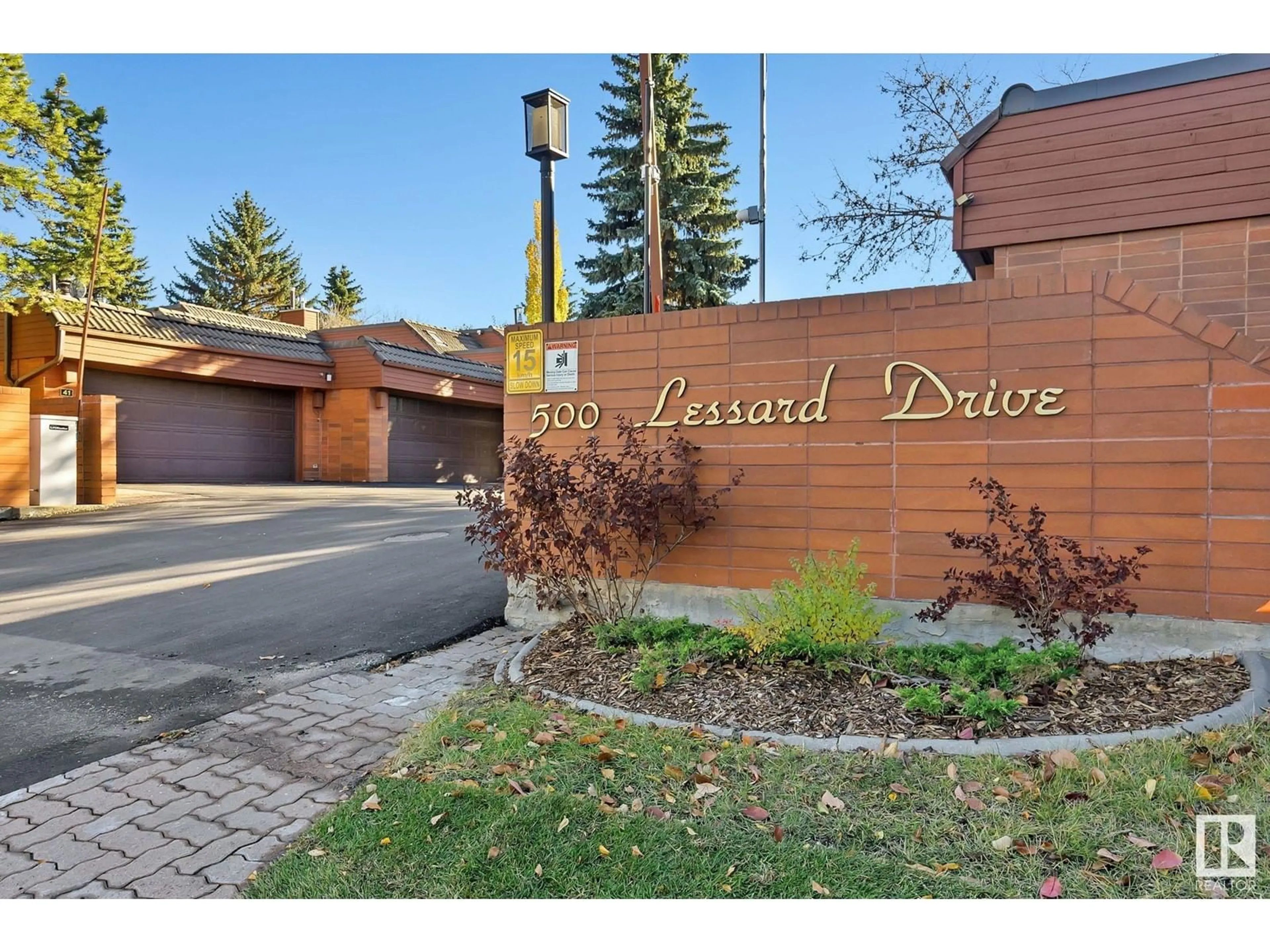 A pic from exterior of the house or condo, the street view for #46 500 LESSARD DR NW NW, Edmonton Alberta T6M1G1