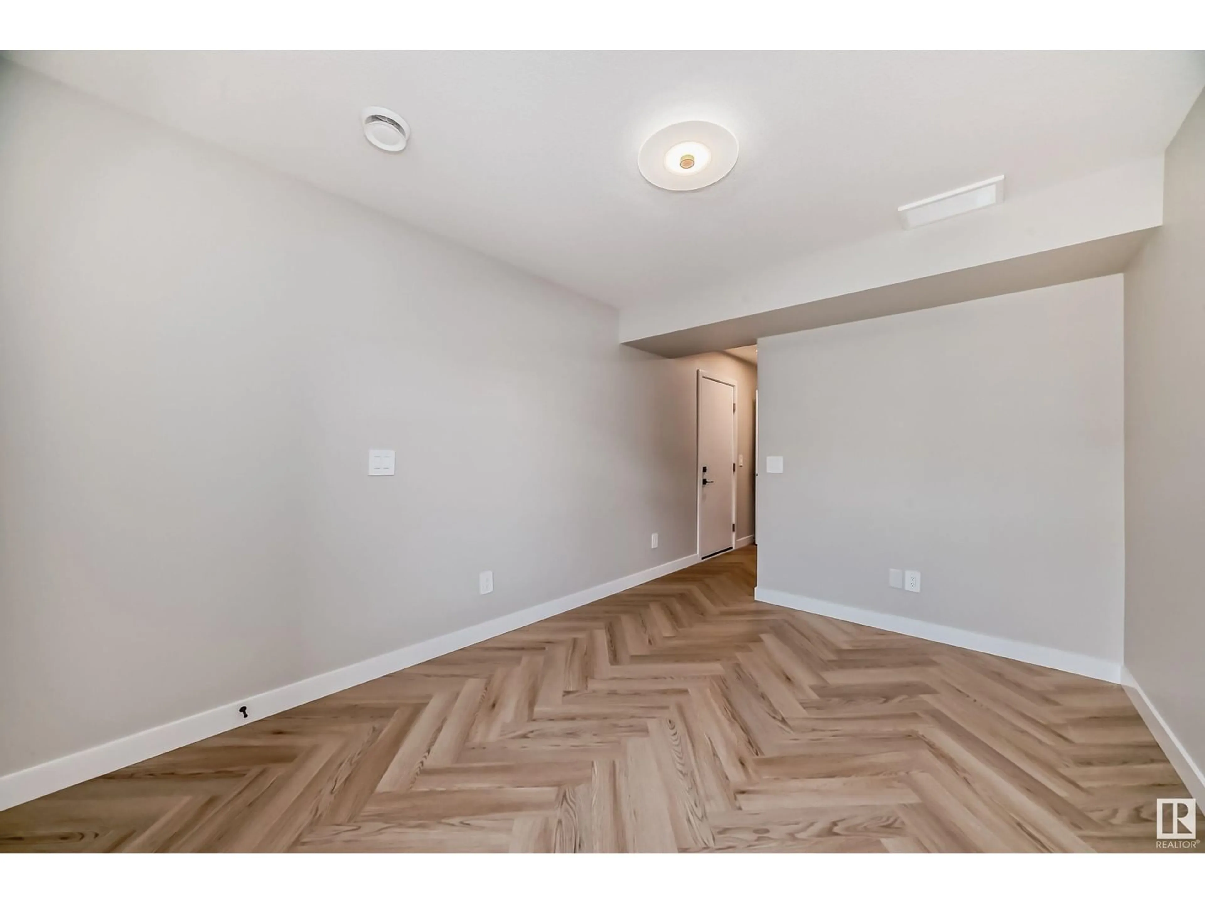 A pic of a room, wood floors for 7925 KORULUK WY SW, Edmonton Alberta T6W4V1