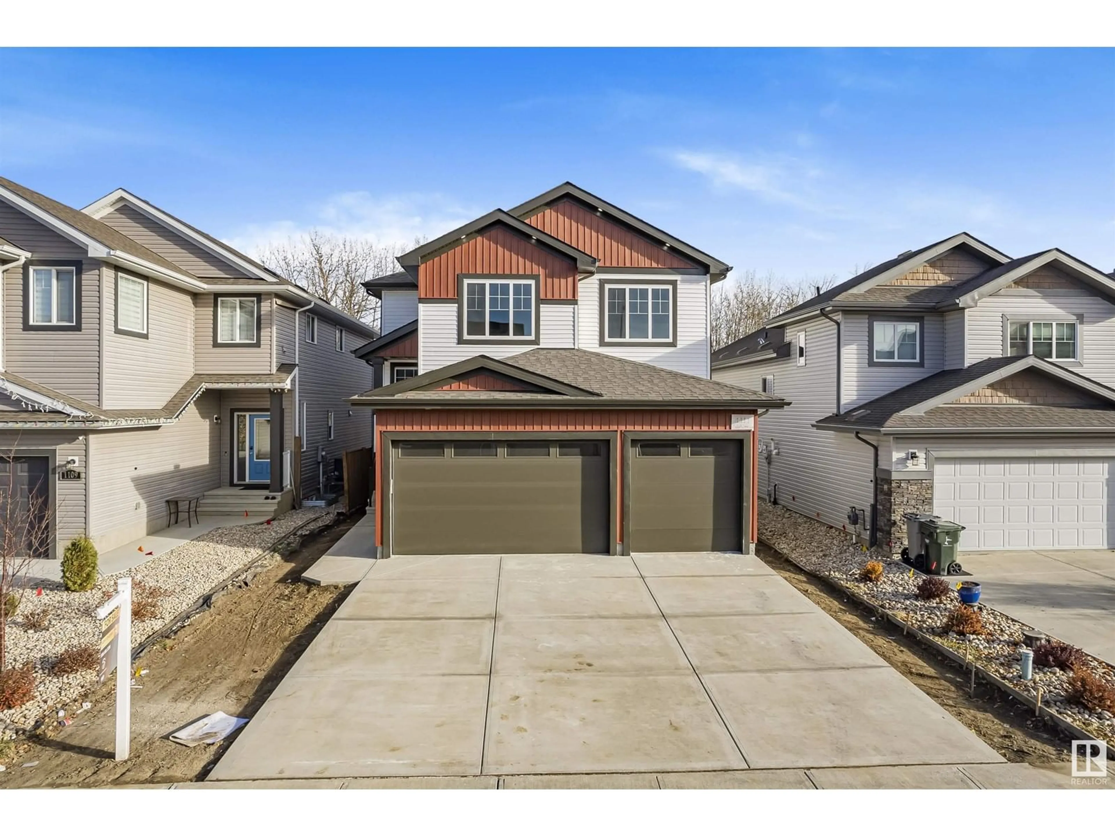 Frontside or backside of a home, the street view for 1111 SOUTH CREEK WD, Stony Plain Alberta T7Z0M1