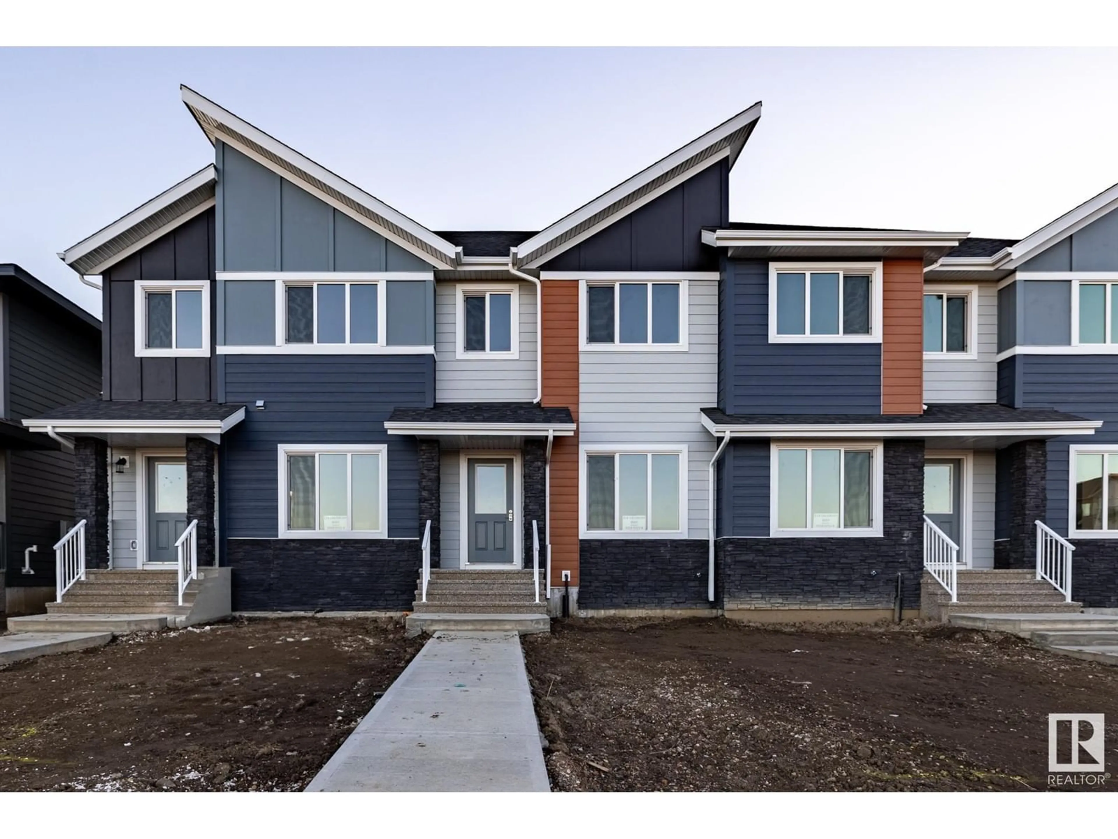 A pic from exterior of the house or condo for 216 Salisbury WY, Sherwood Park Alberta T8B0E8