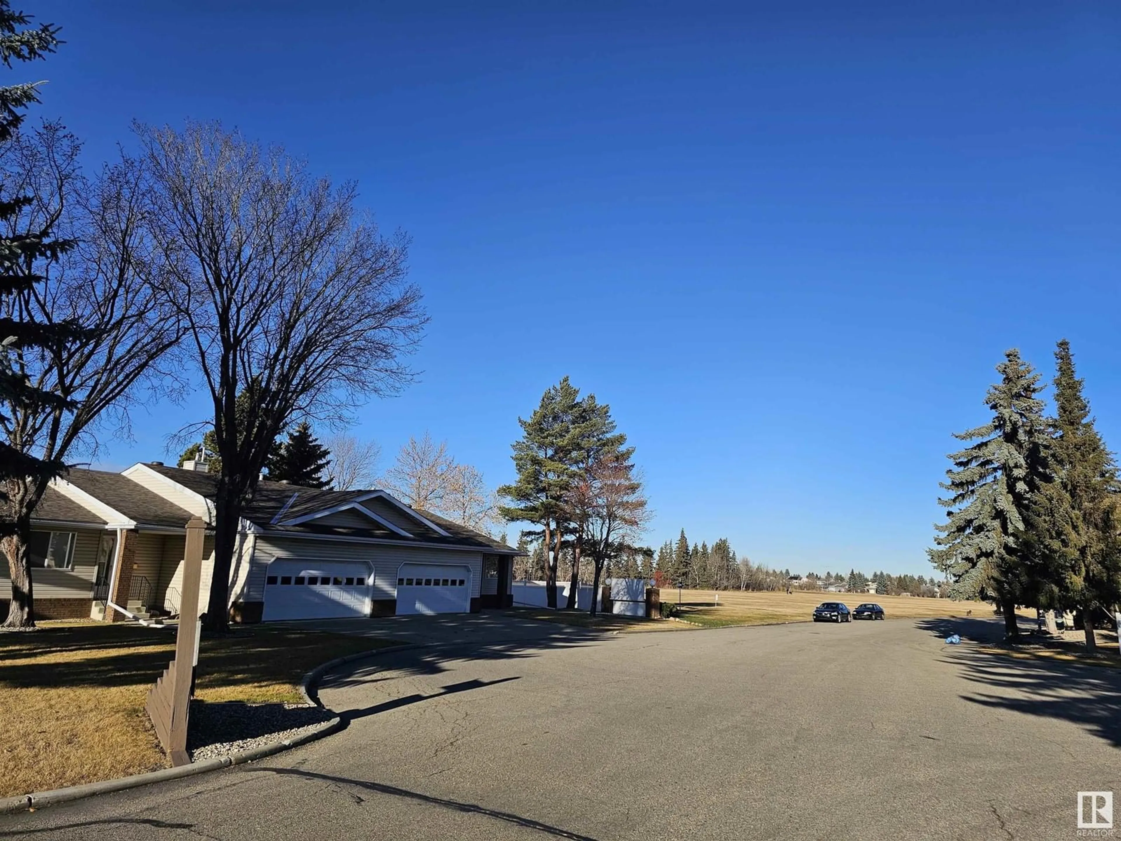 A pic from exterior of the house or condo, the street view for #35 903 109 ST NW, Edmonton Alberta T6J6R1