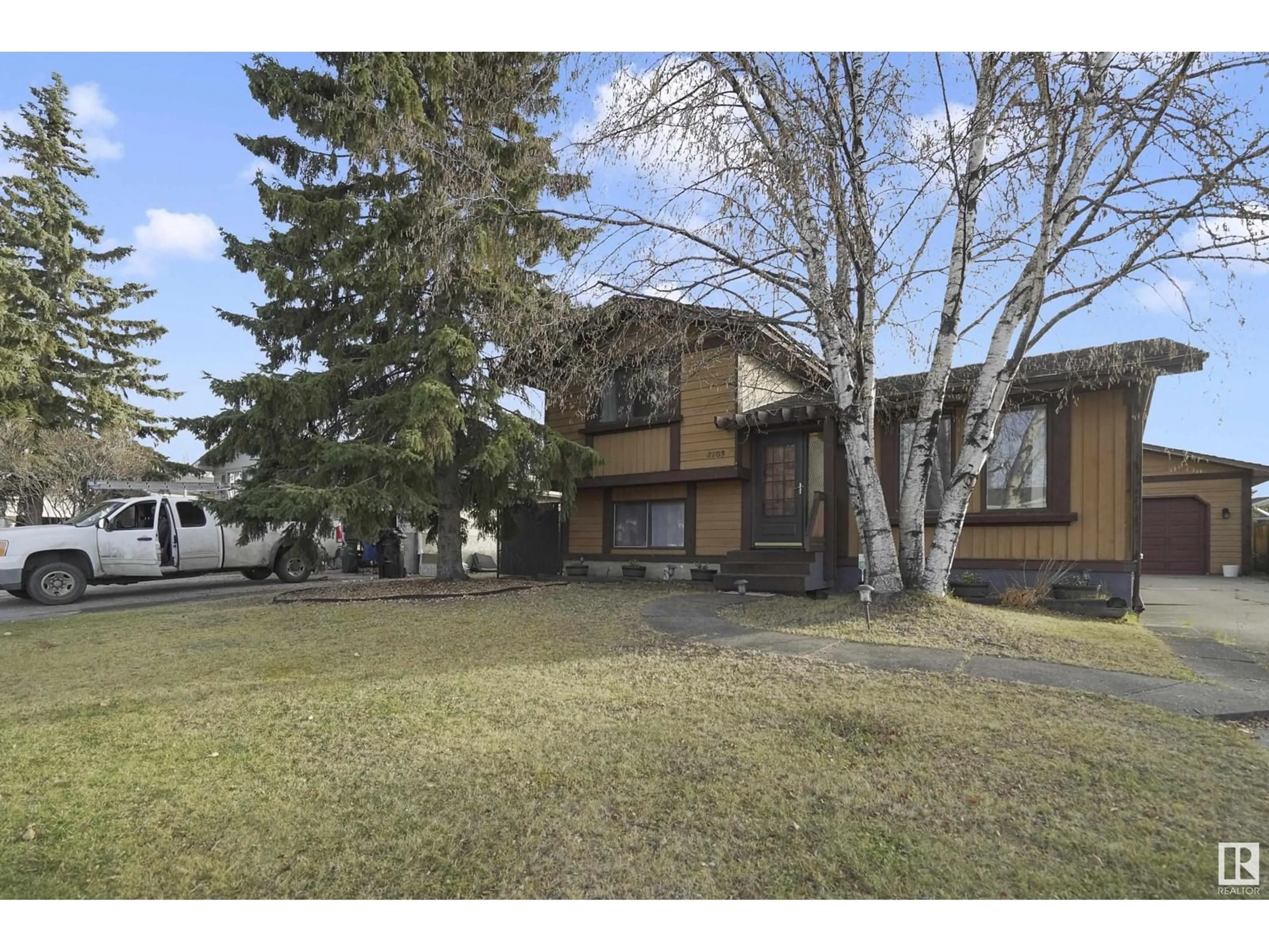 A pic from exterior of the house or condo, the street view for 8703 33 AV NW, Edmonton Alberta T6K2X9