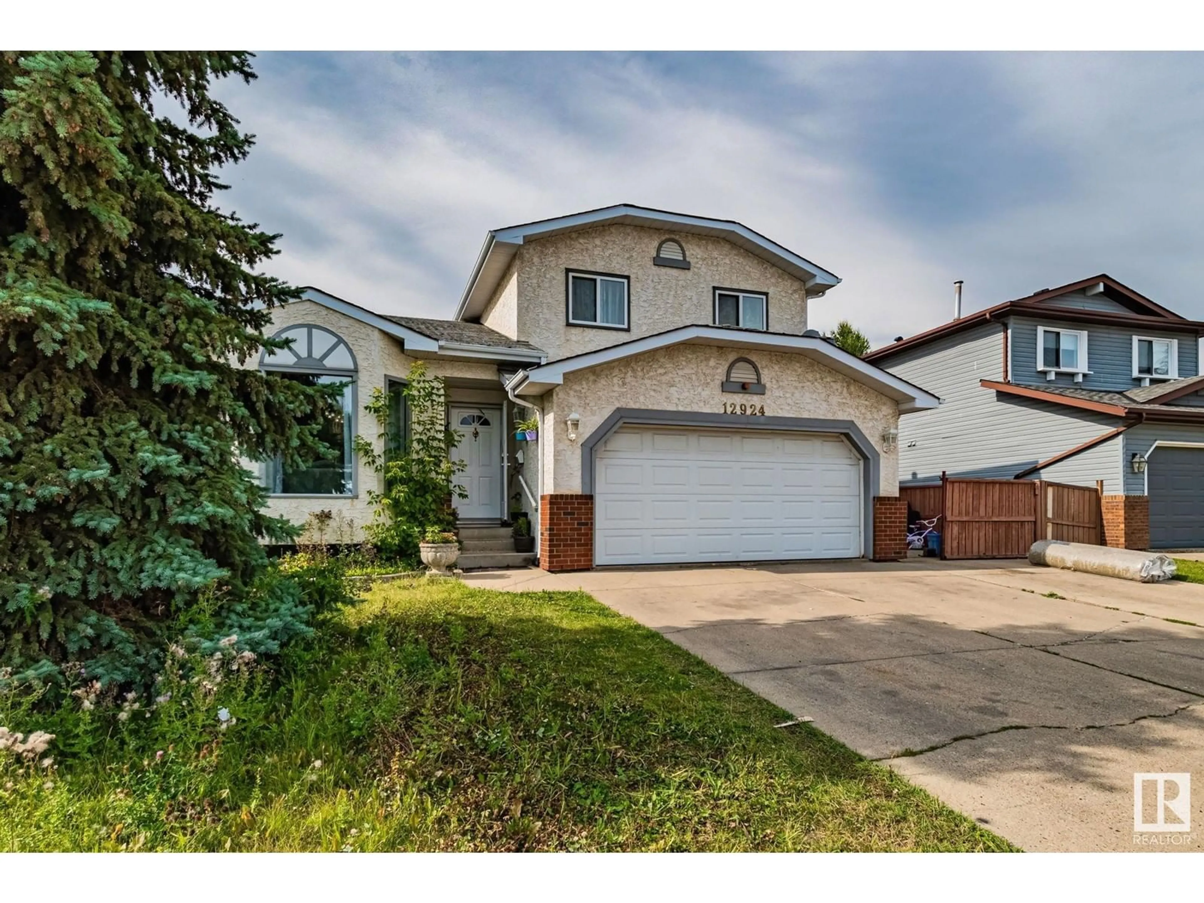 Frontside or backside of a home, the street view for 12924 159 ave NW, Edmonton Alberta T6V1B3