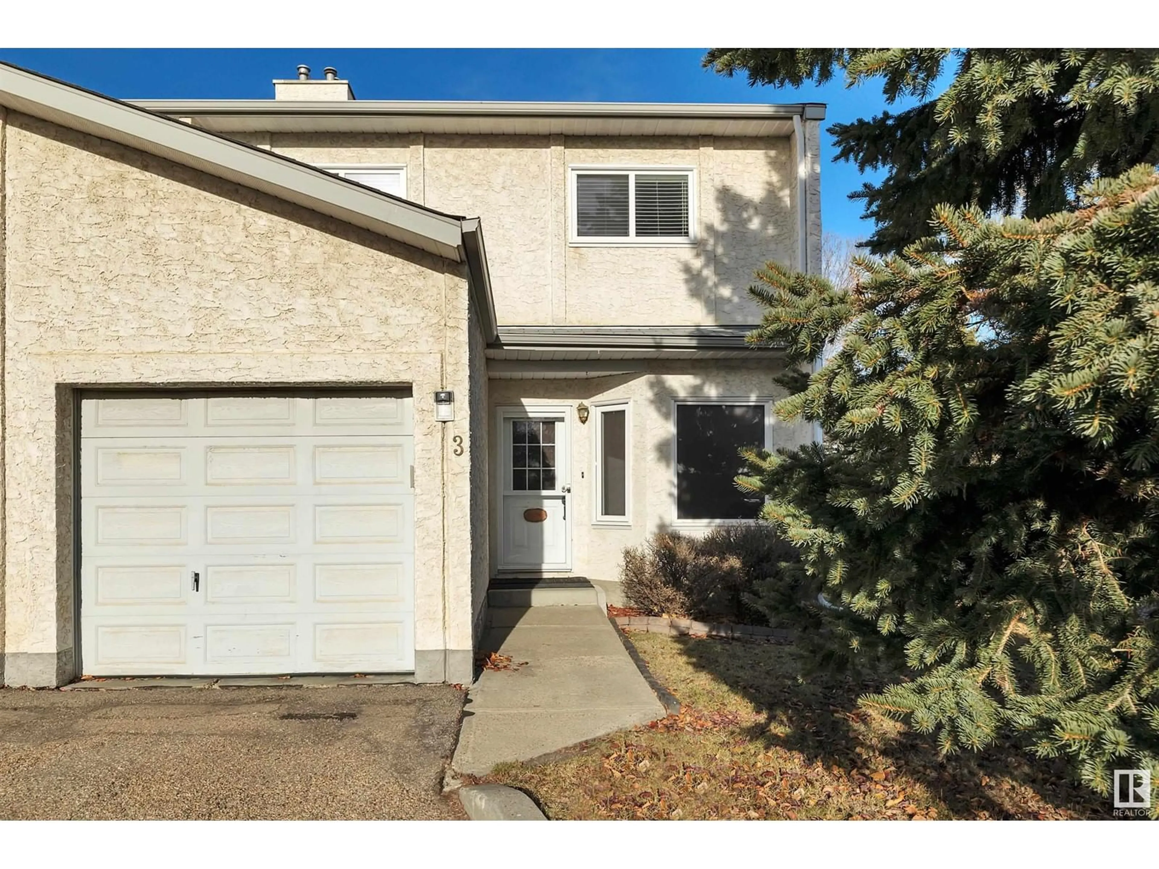 A pic from exterior of the house or condo for #3 3520 60 ST NW, Edmonton Alberta T6L6H5